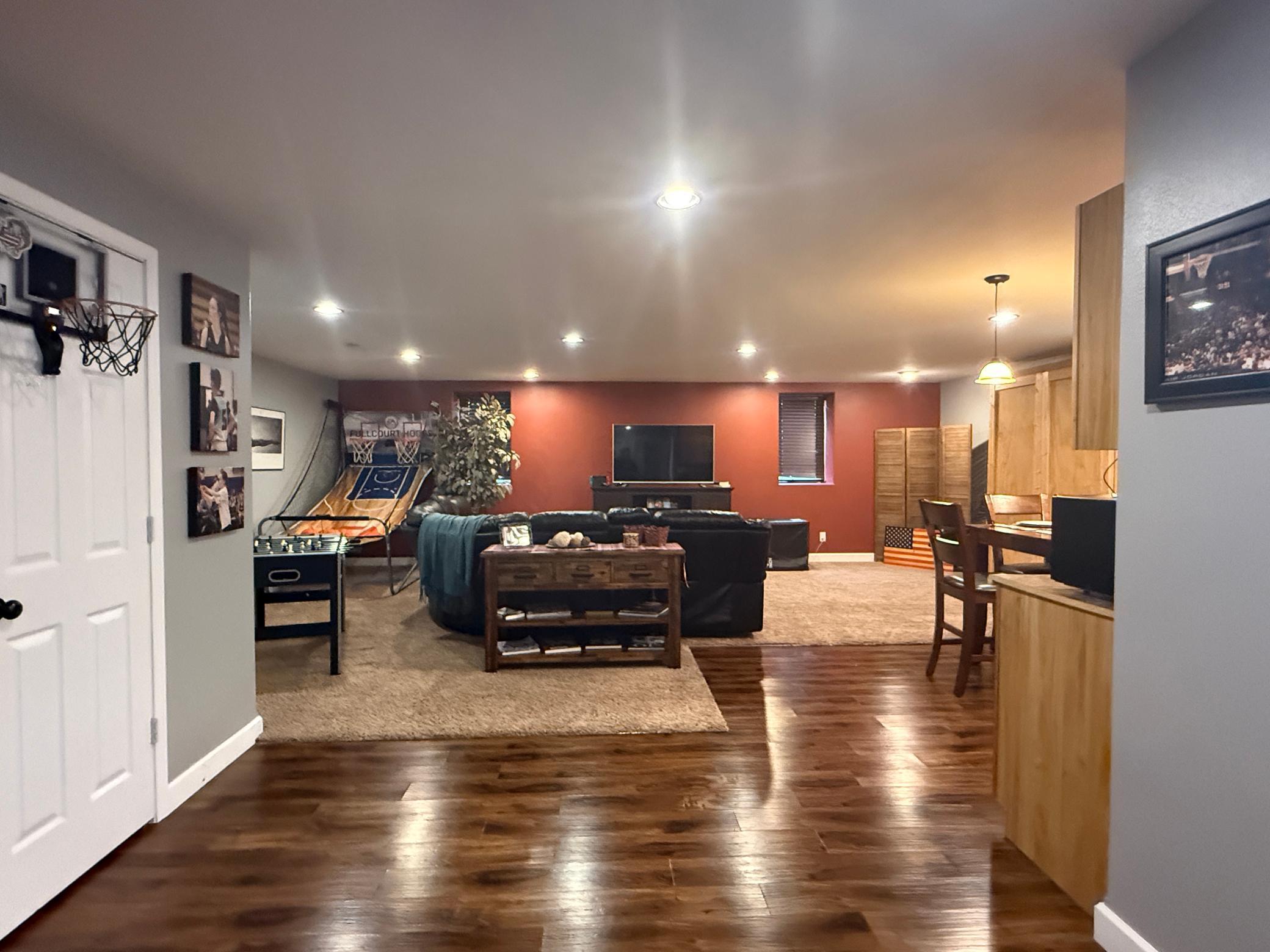 2005 single family home for sale at 703 7th Street W in Ada, MN — 4 bed, 3 bath (photo 32 of 41)