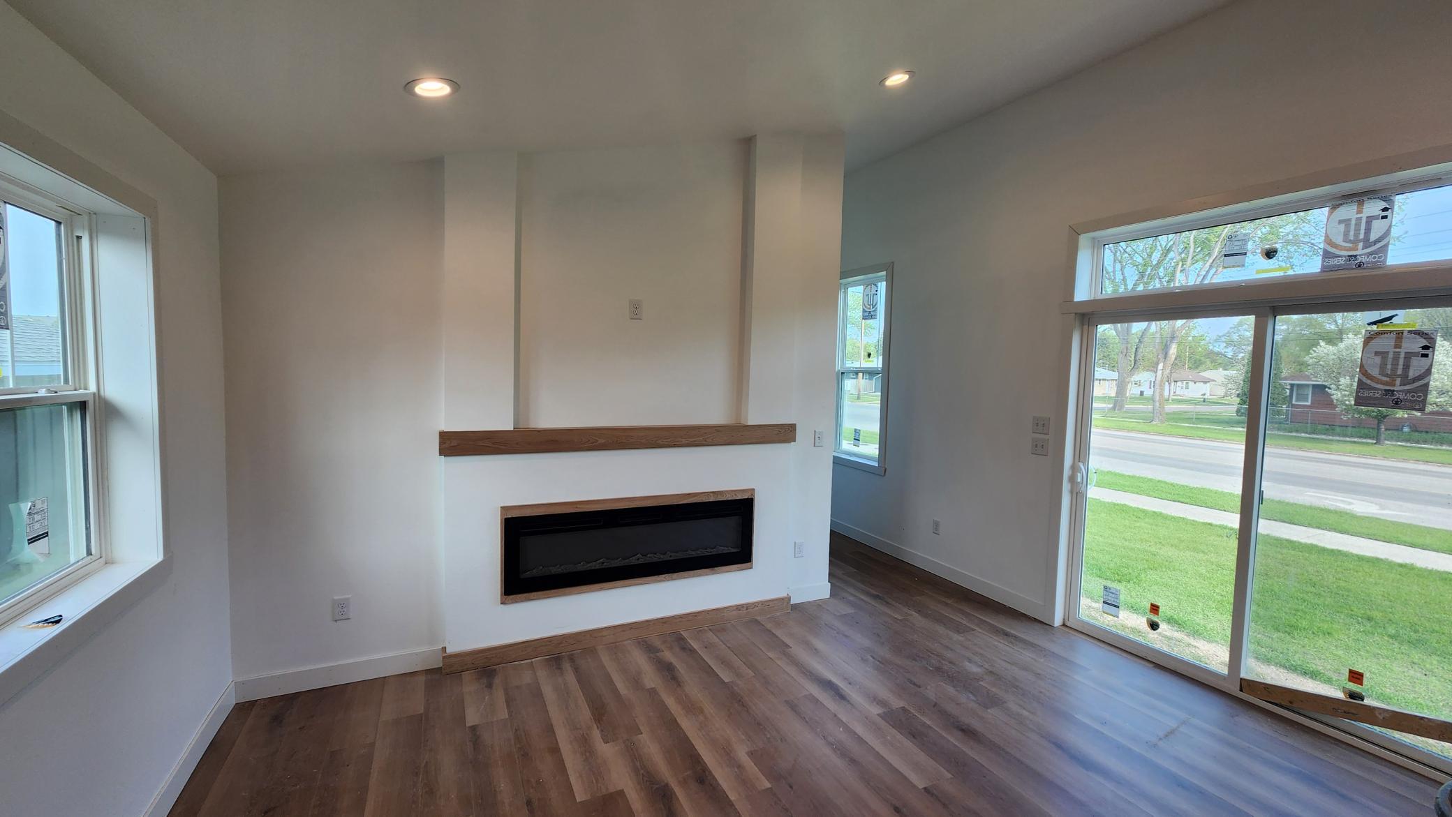 801 17th Avenue N, Fargo ND 58102 - Photo 4 of 10