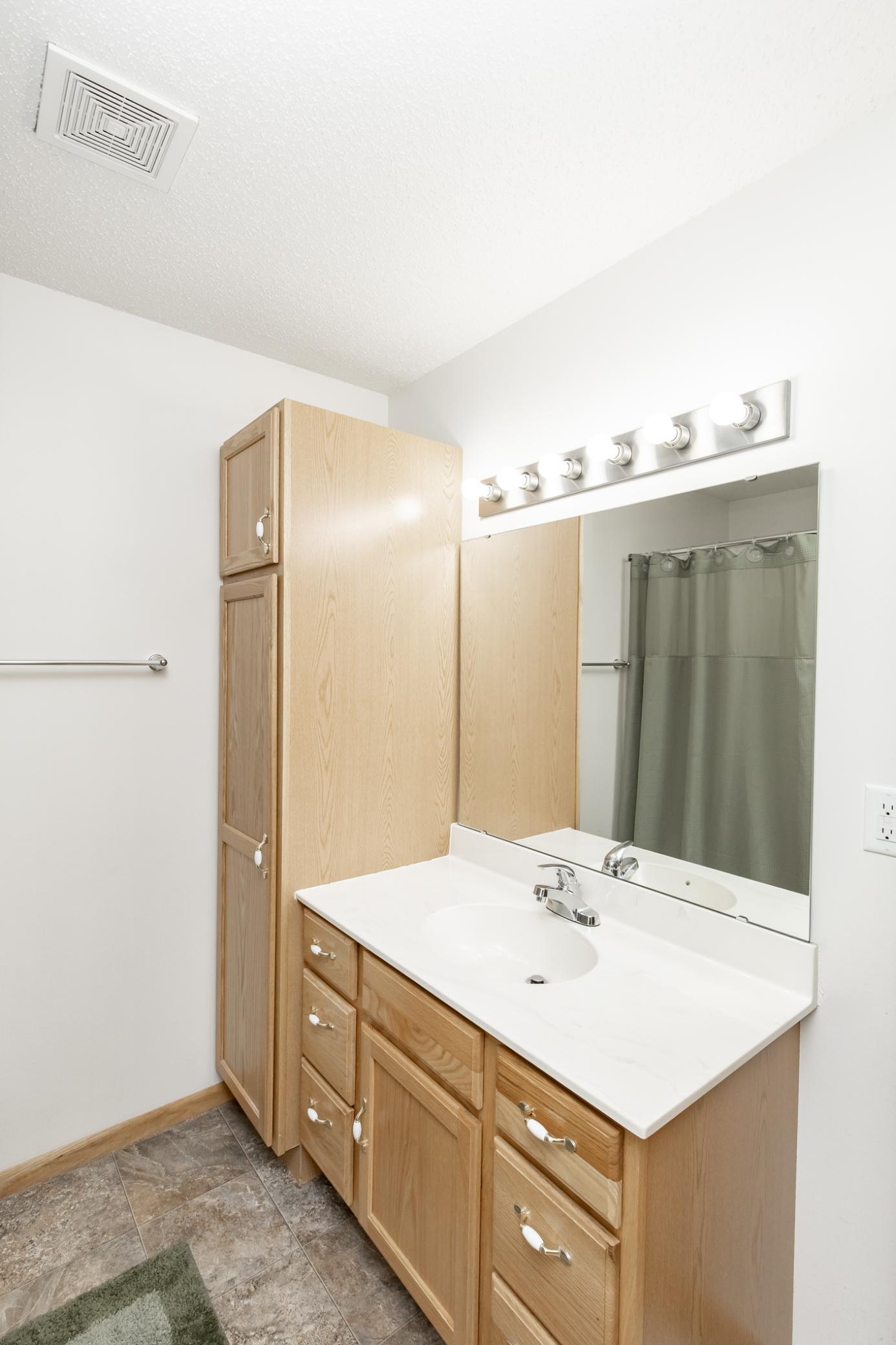 2121 10th Street W, West Fargo ND 58078 - Photo 19 of 37