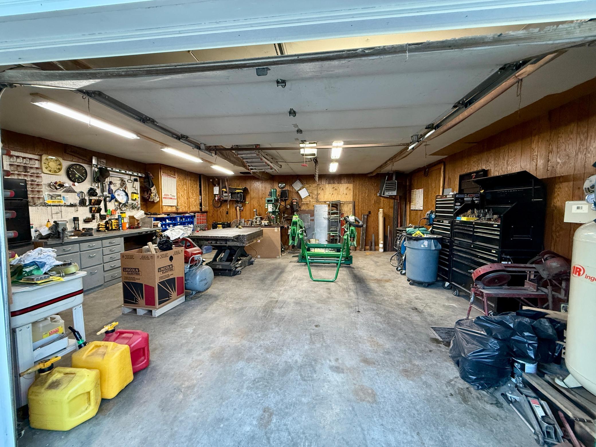 11437 33rd Street SE, Valley City ND 58072 - Photo 14 of 41
