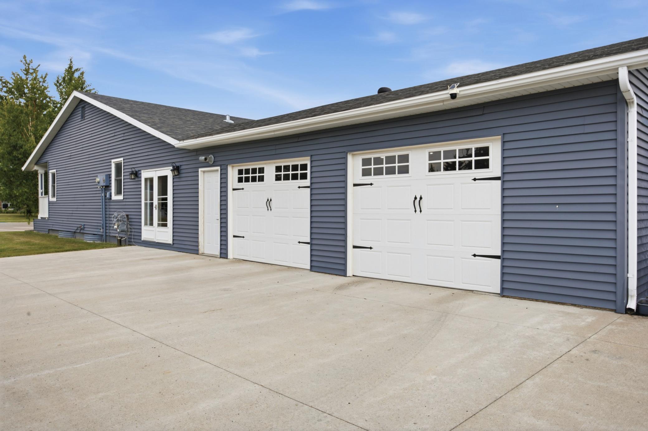 1954 single family home for sale at 204 4th Avenue E in Ada, MN — 3 bed, 3 bath (photo 37 of 40)
