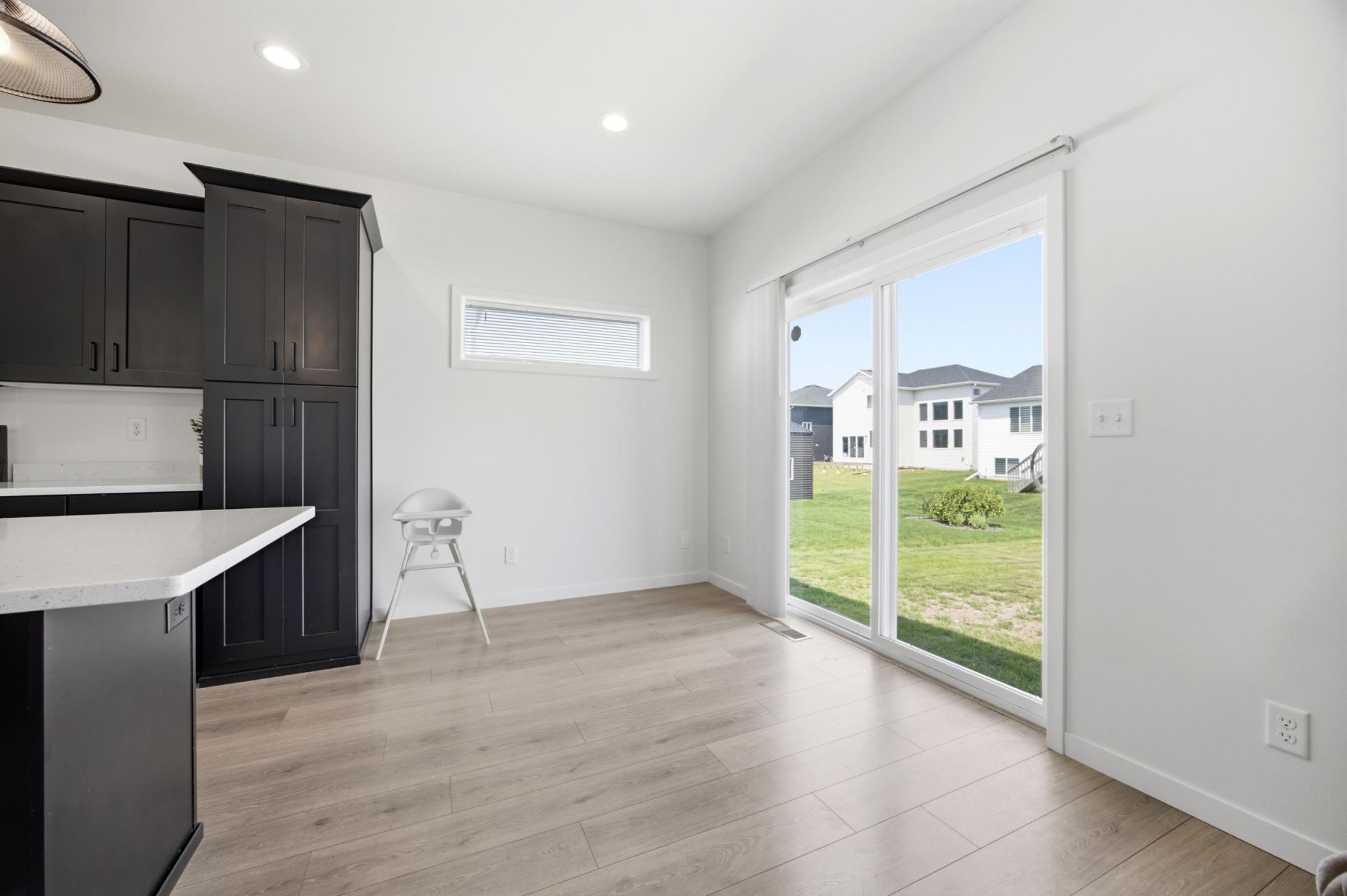 6653 Toronto S Drive, Fargo ND 58104 - Photo 12 of 34