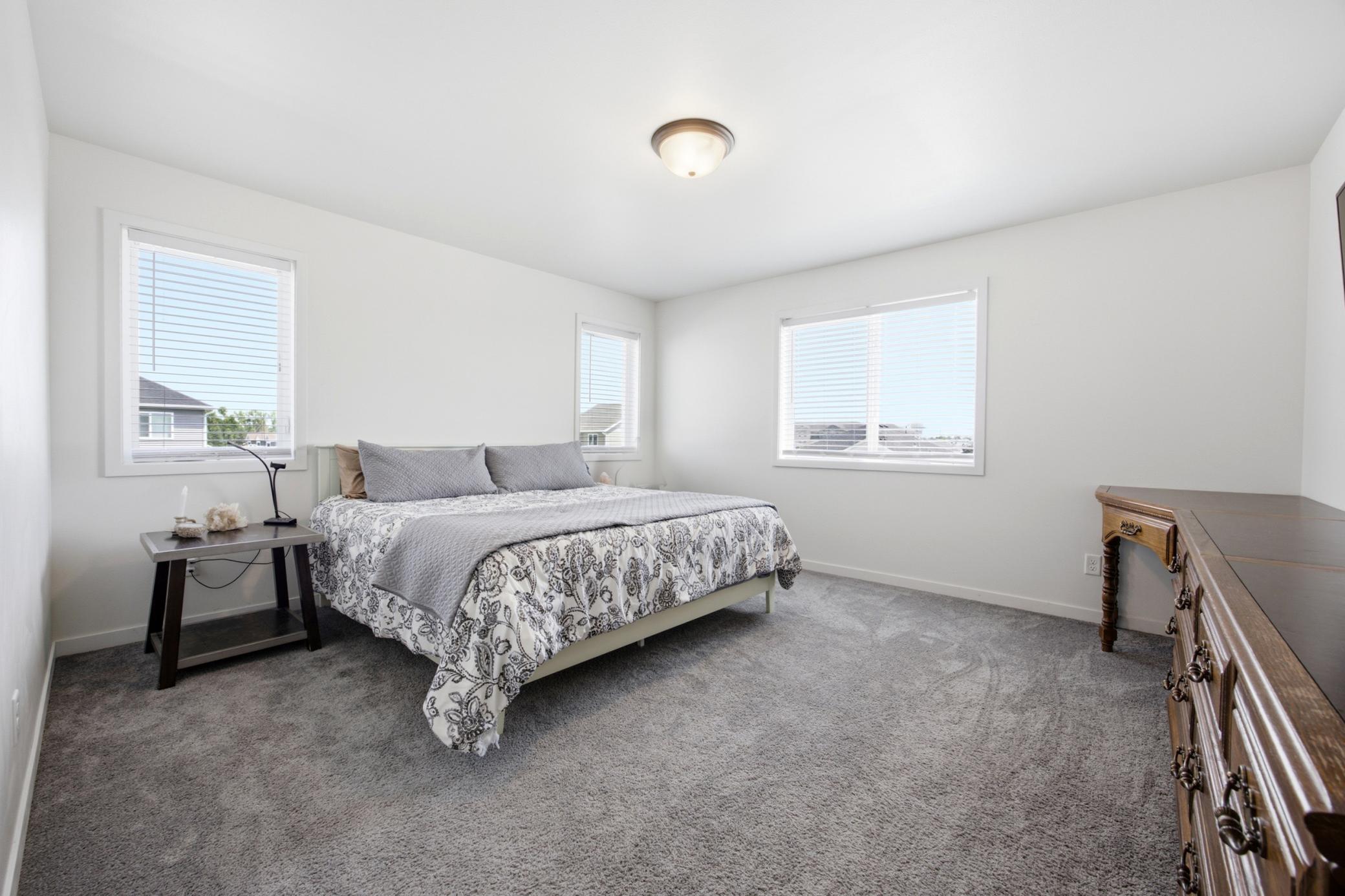 6653 Toronto S Drive, Fargo ND 58104 - Photo 15 of 34