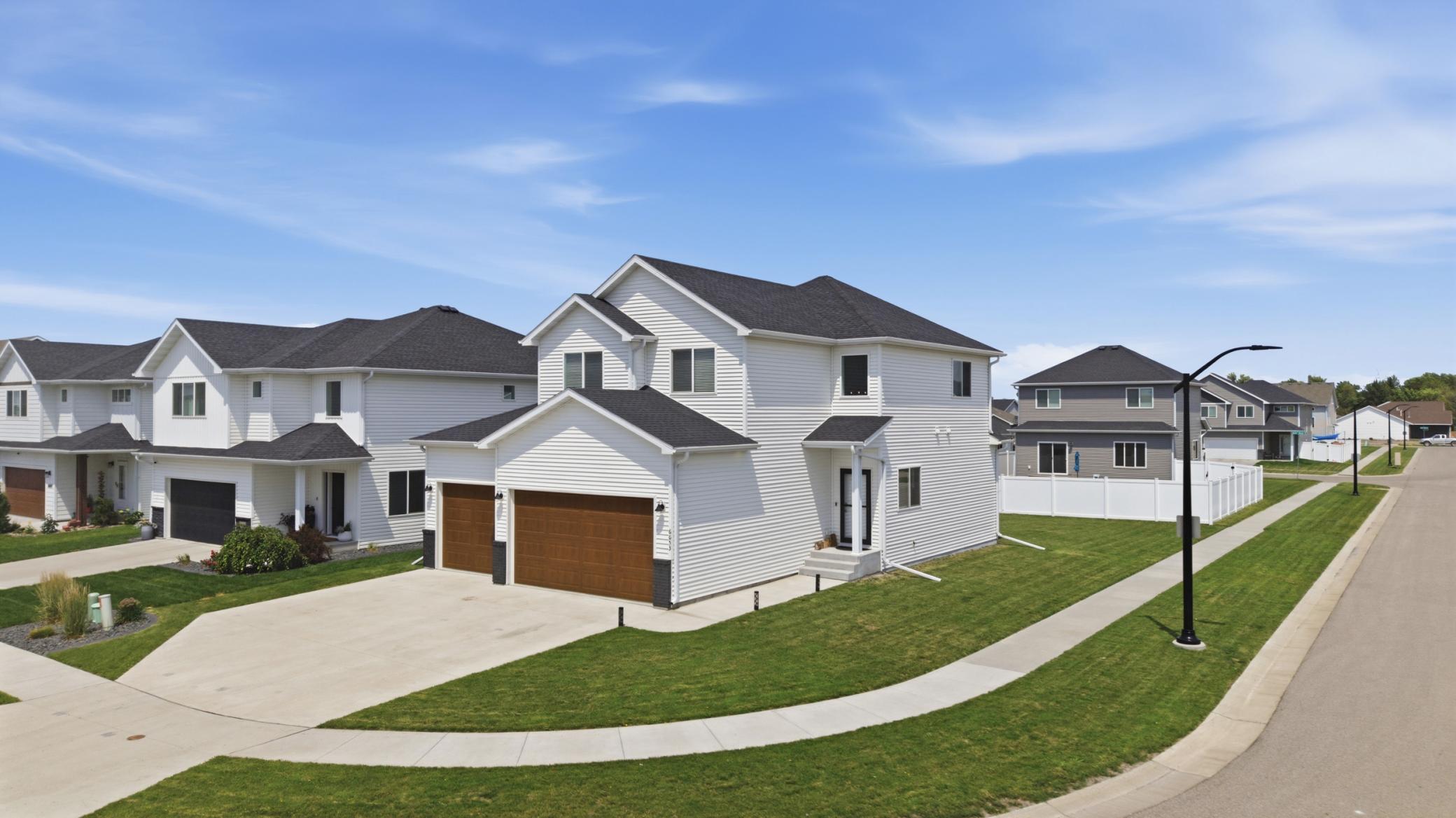 6653 Toronto S Drive, Fargo ND 58104 - Photo 29 of 34