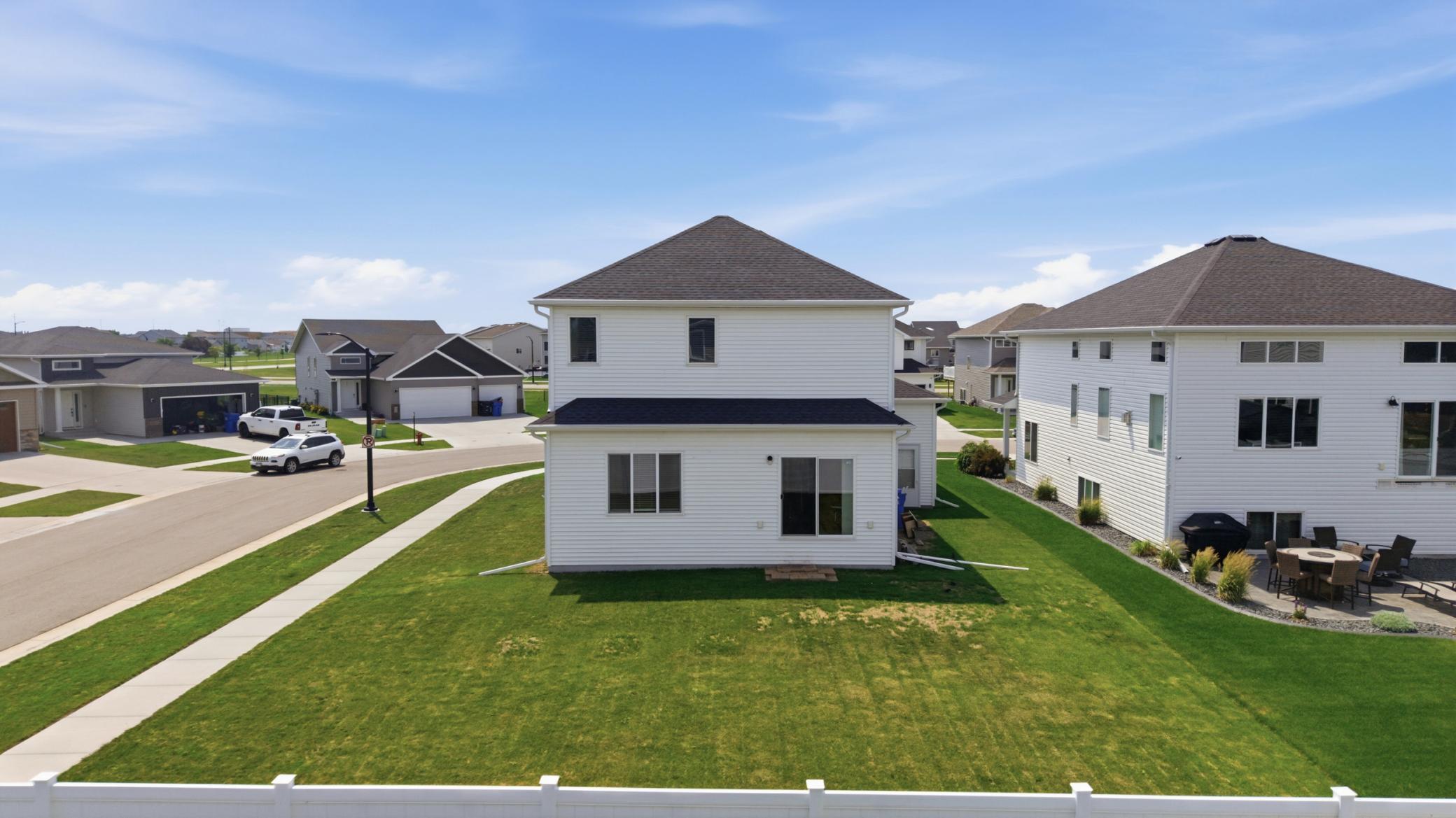 6653 Toronto S Drive, Fargo ND 58104 - Photo 30 of 34
