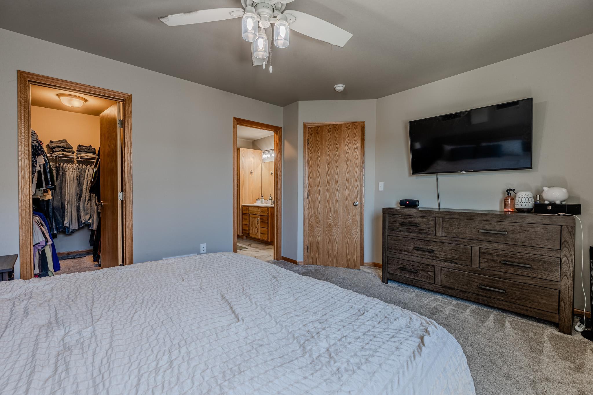 6738 Joseph Street, Horace ND 58047 - Photo 40 of 54