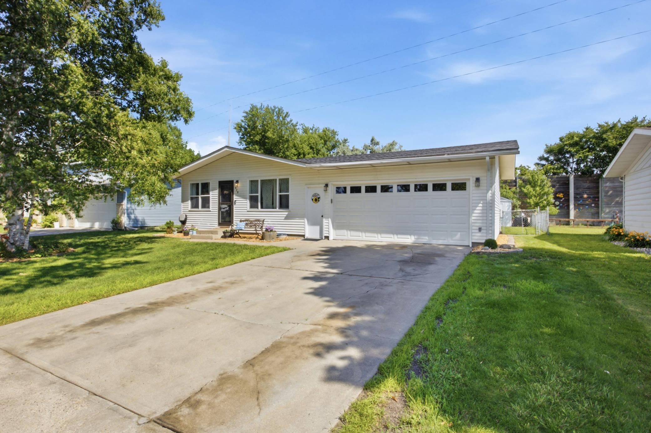 428 Brook Avenue, Moorhead MN 56560 - Photo 2 of 28