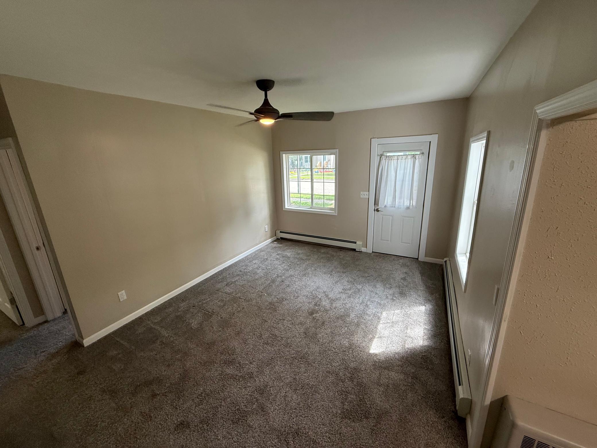 111 Markley Avenue S, Thief River Falls MN 56701 - Photo 4 of 8