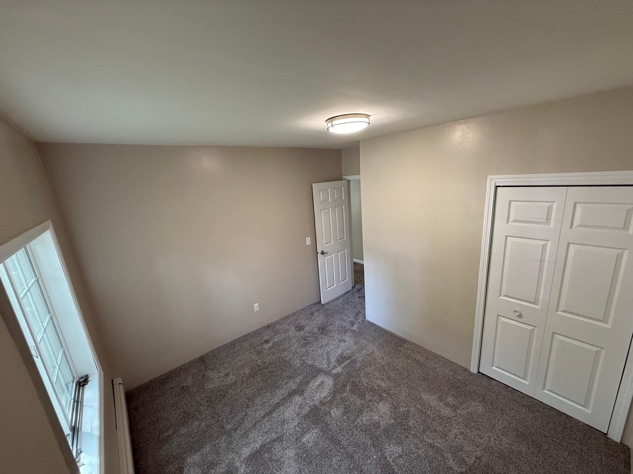 111 Markley Avenue S, Thief River Falls MN 56701 - Photo 5 of 8