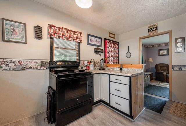 1958 single family home for sale at 1403 SW 1st Avenue in Grand Rapids, MN — 3 bed, 2 bath (photo 10 of 26)