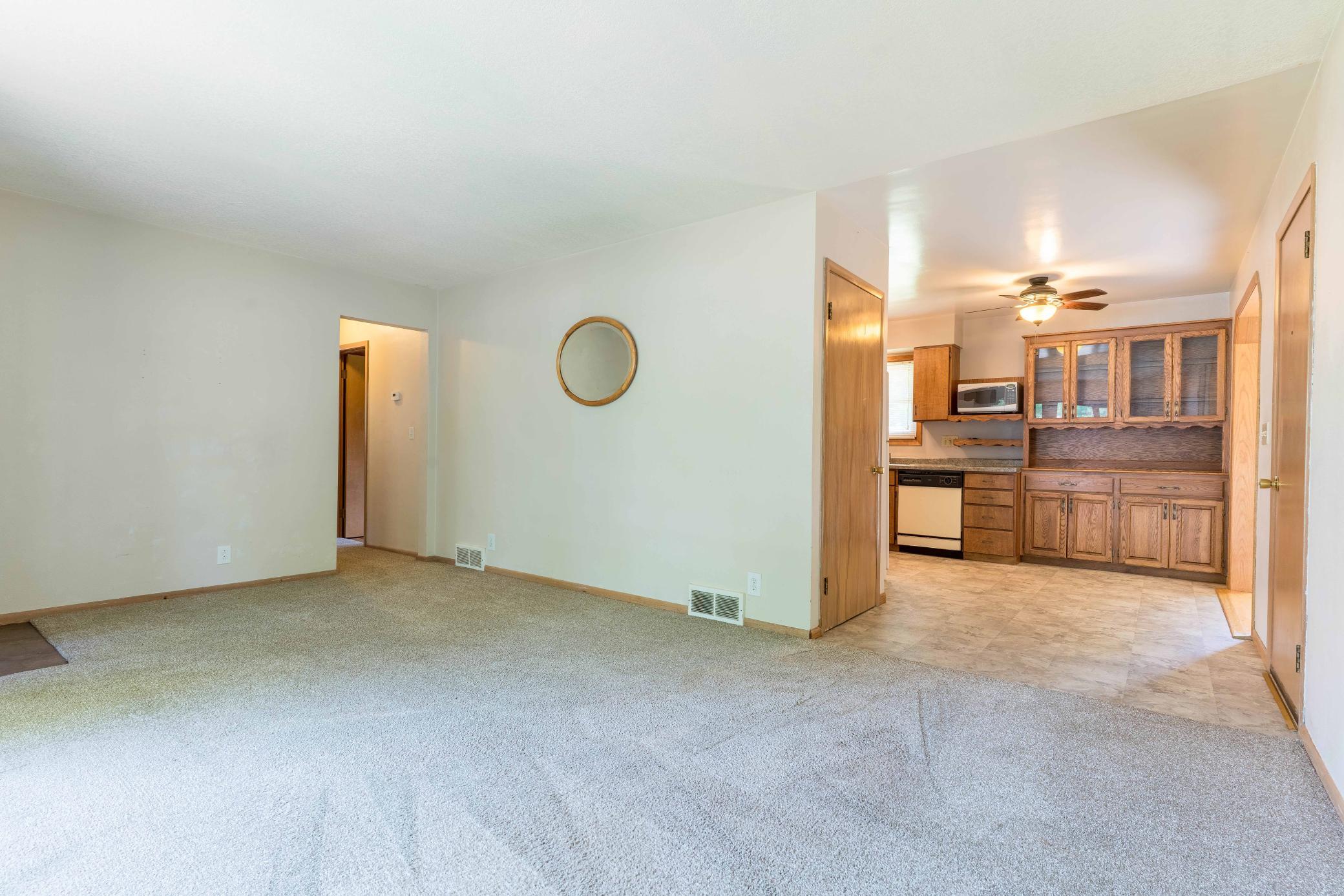 908 N 1st Avenue, Fergus Falls MN 56537 - Photo 11 of 32