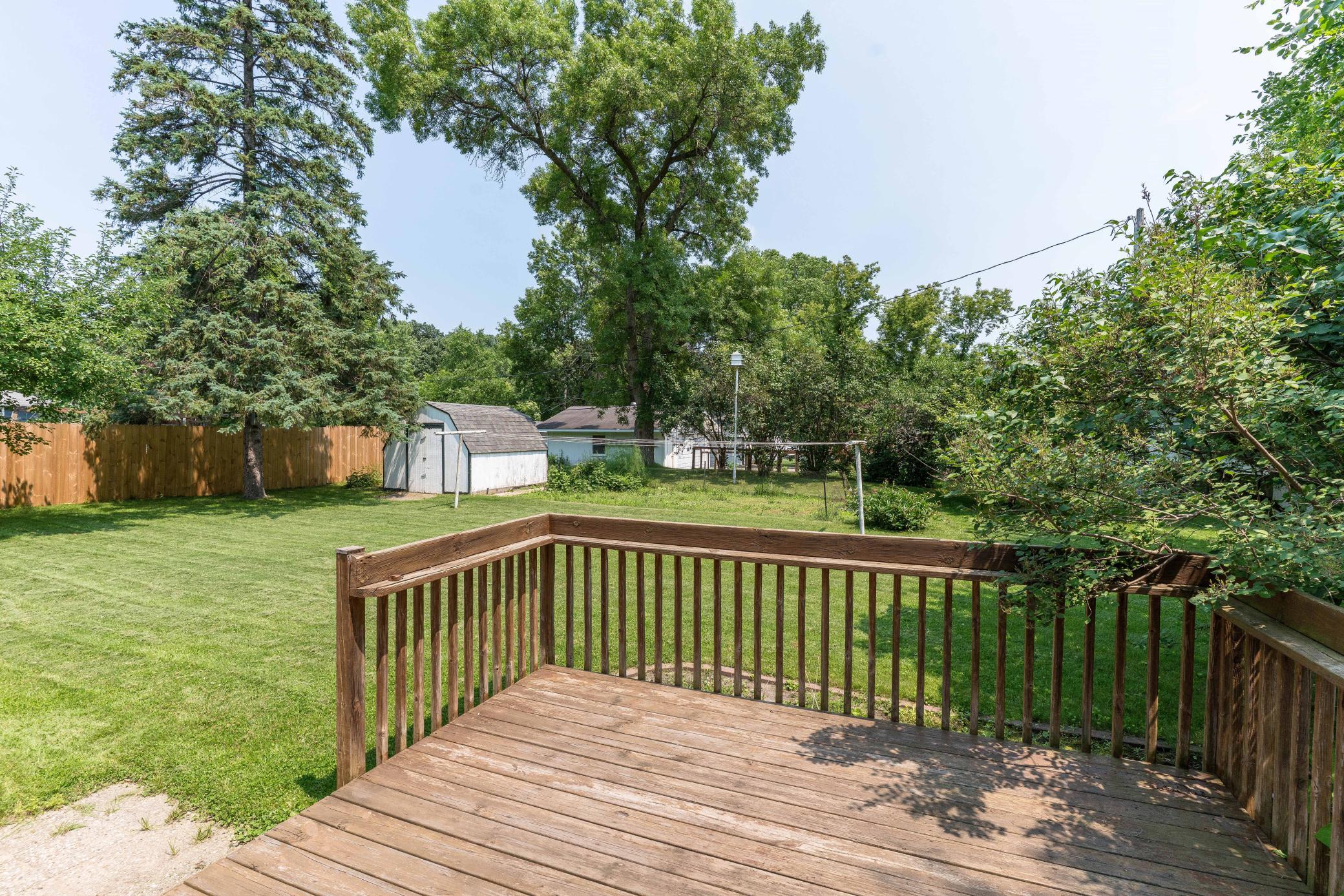 908 N 1st Avenue, Fergus Falls MN 56537 - Photo 7 of 32