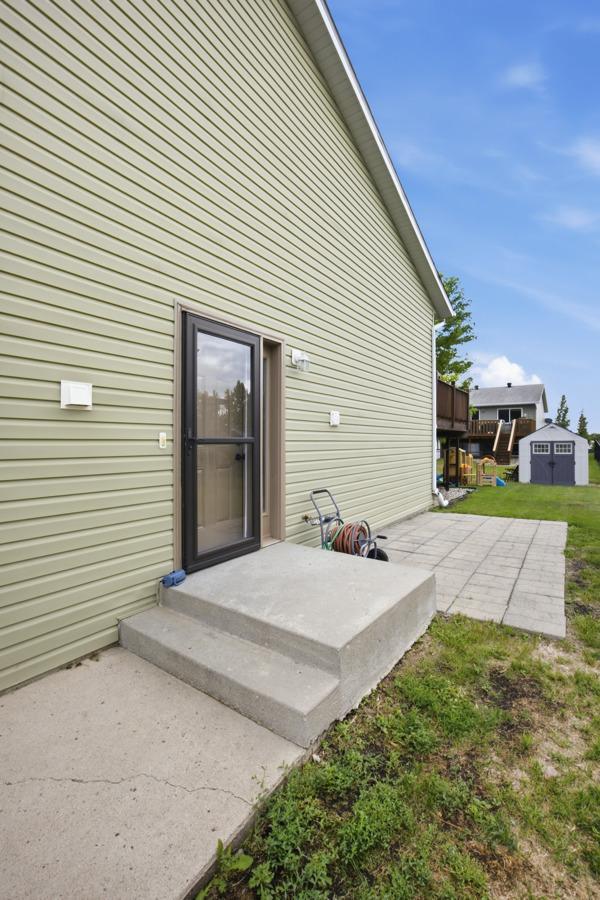 5270 49th Avenue S, Fargo ND 58104 - Photo 3 of 25