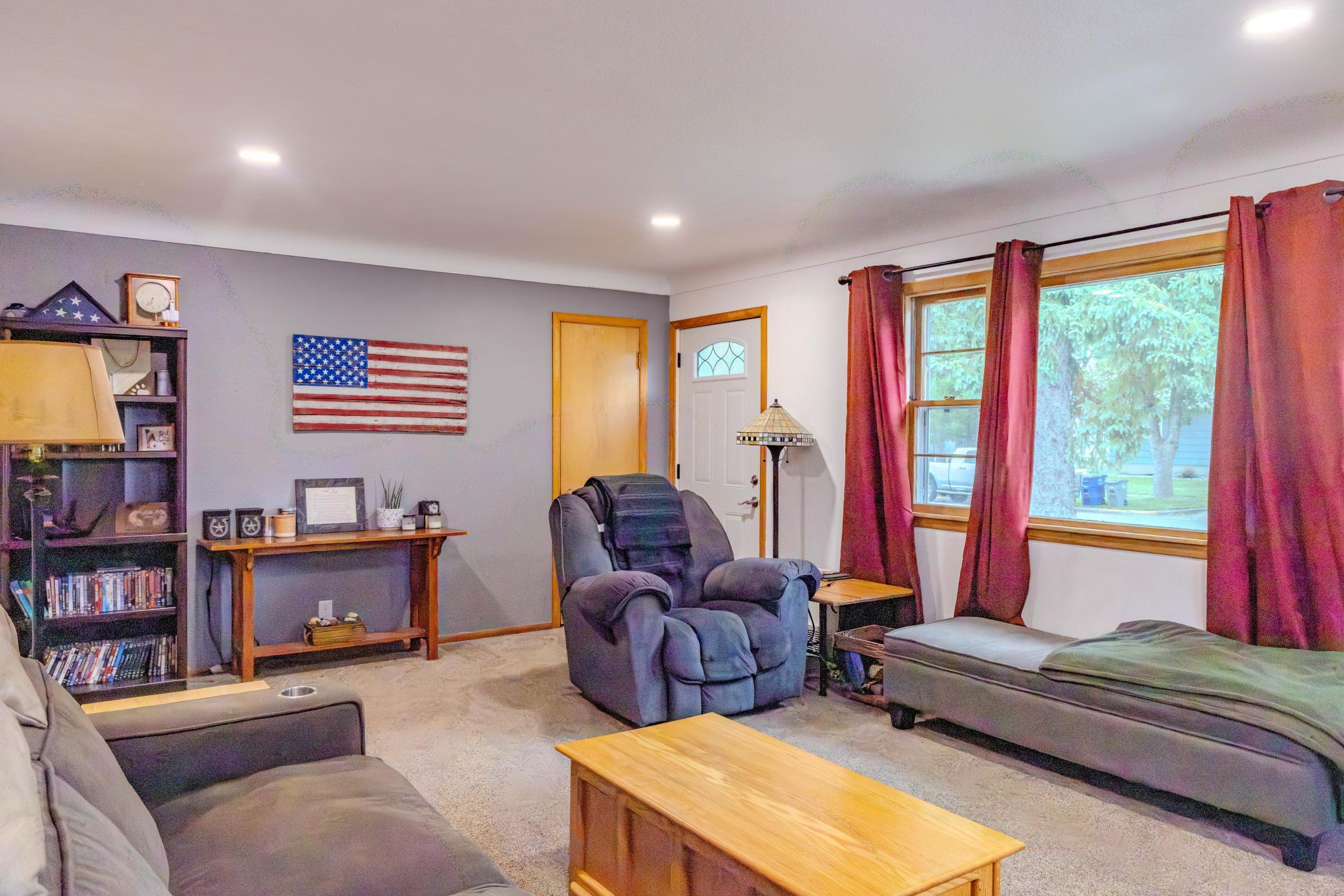 421 S 18th S Street, Moorhead MN 56560 - Photo 16 of 50