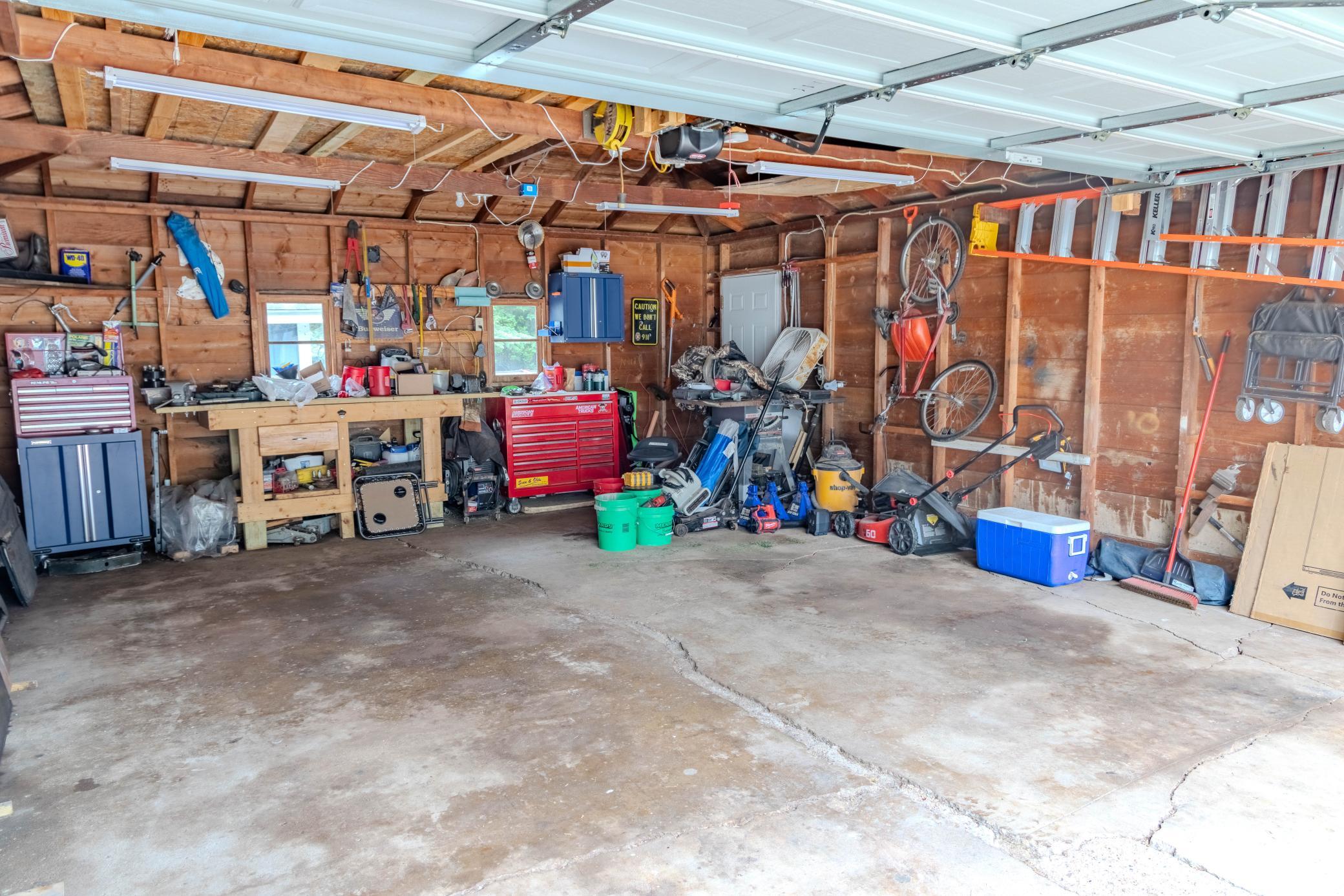 421 S 18th S Street, Moorhead MN 56560 - Photo 9 of 50