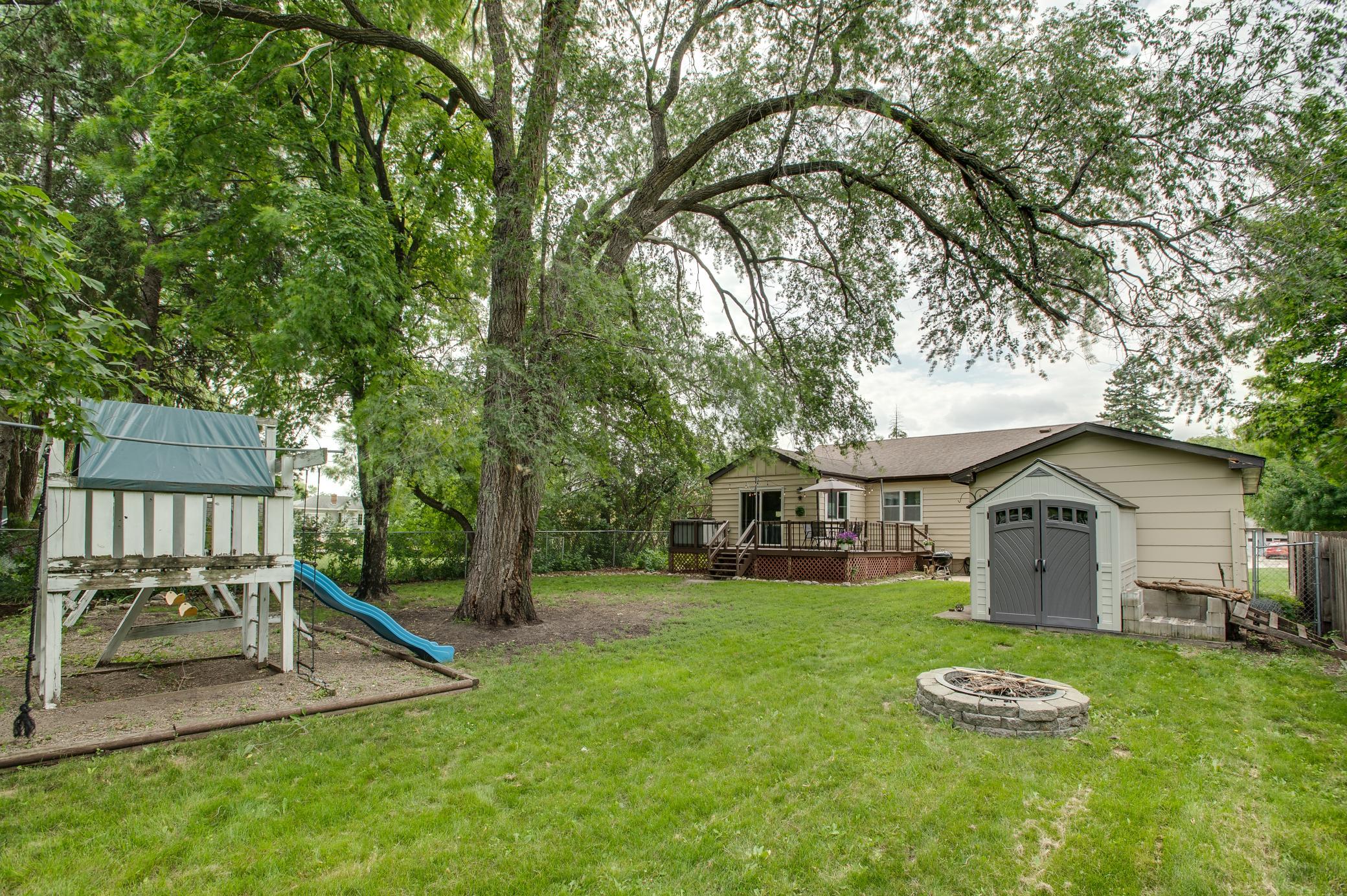 424 15th Street S, Moorhead MN 56560 - Photo 47 of 52