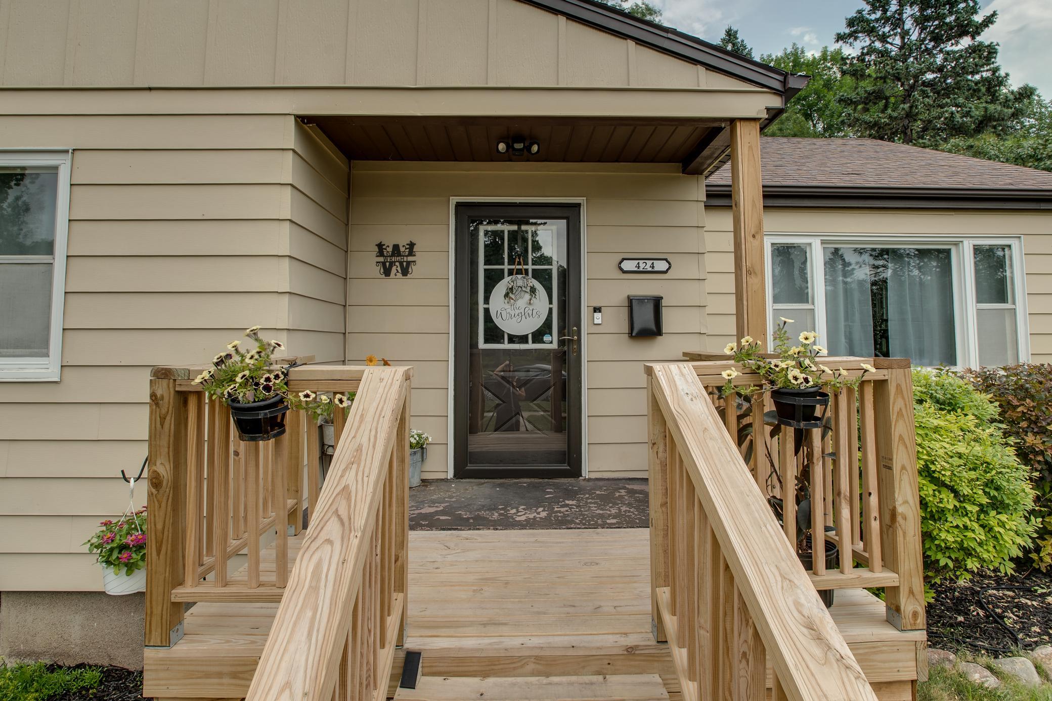 424 15th Street S, Moorhead MN 56560 - Photo 6 of 52