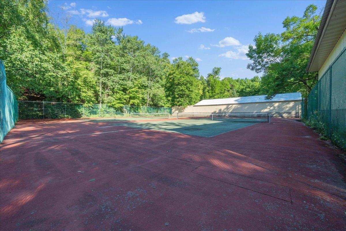 1950 single family home for sale at 14560 Gazebo Drive in Park Rapids, MN — 1 bed, 1 bath (photo 42 of 65)
