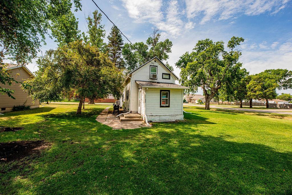 212 Canning Street E, Hendrum MN 56550 - Photo 11 of 14