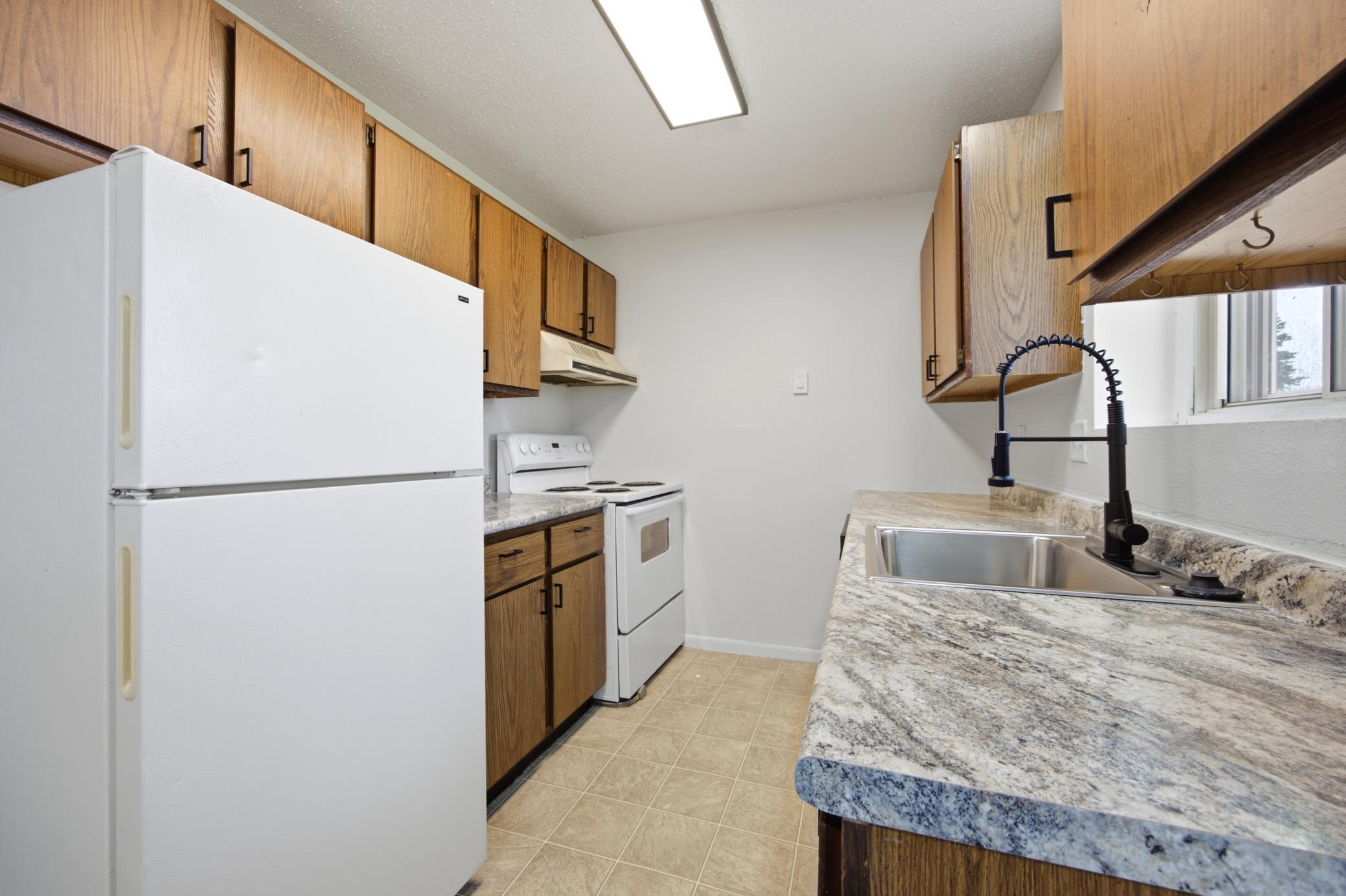 914-916 32nd Street N, Fargo ND 58102 - Photo 35 of 48