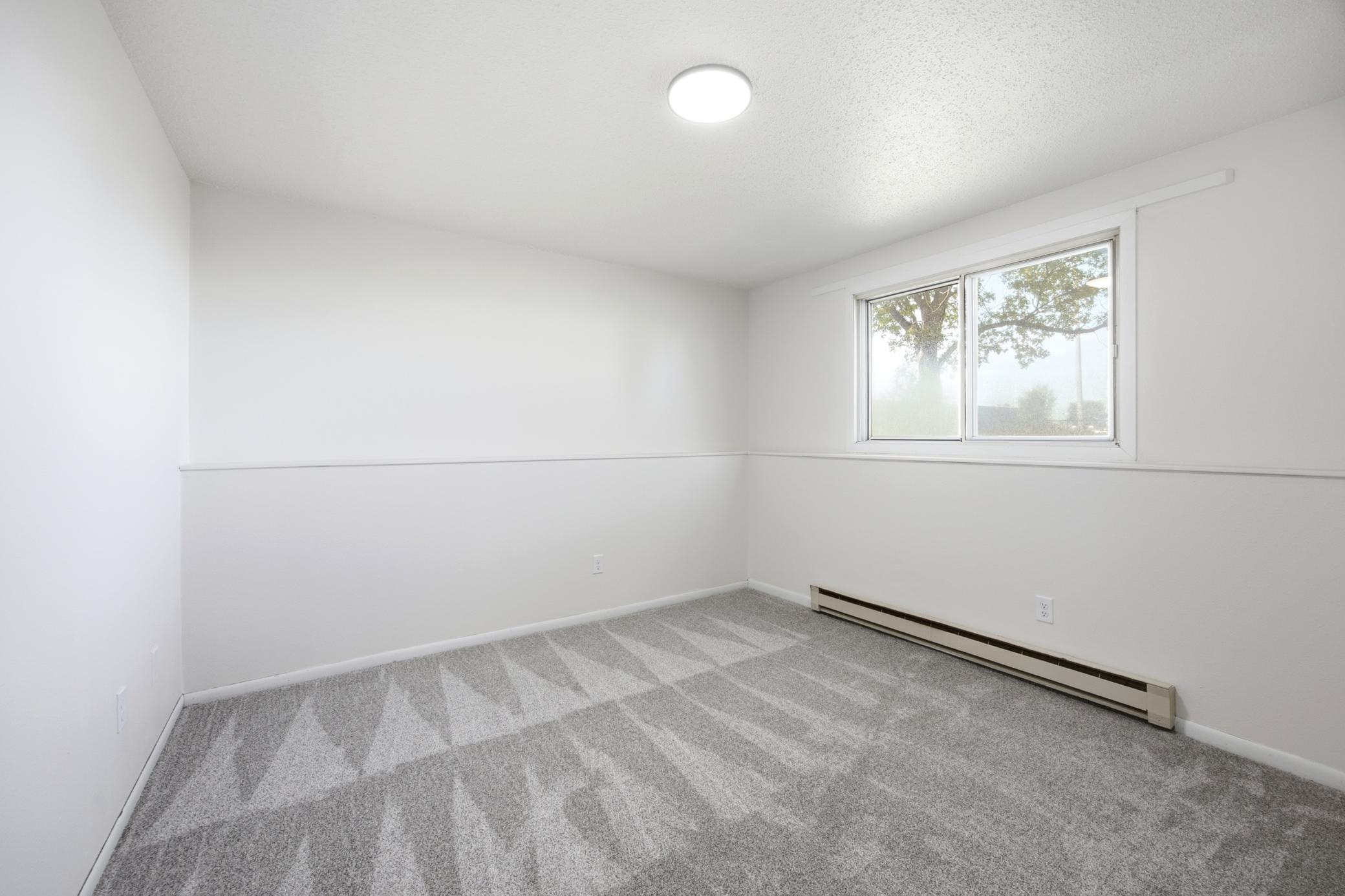 914-916 32nd Street N, Fargo ND 58102 - Photo 41 of 48