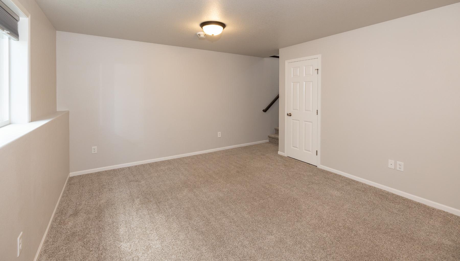 2022 single family home for sale at 1282 Rachel Drive W in West Fargo, ND — 3 bed, 2 bath (photo 31 of 42)