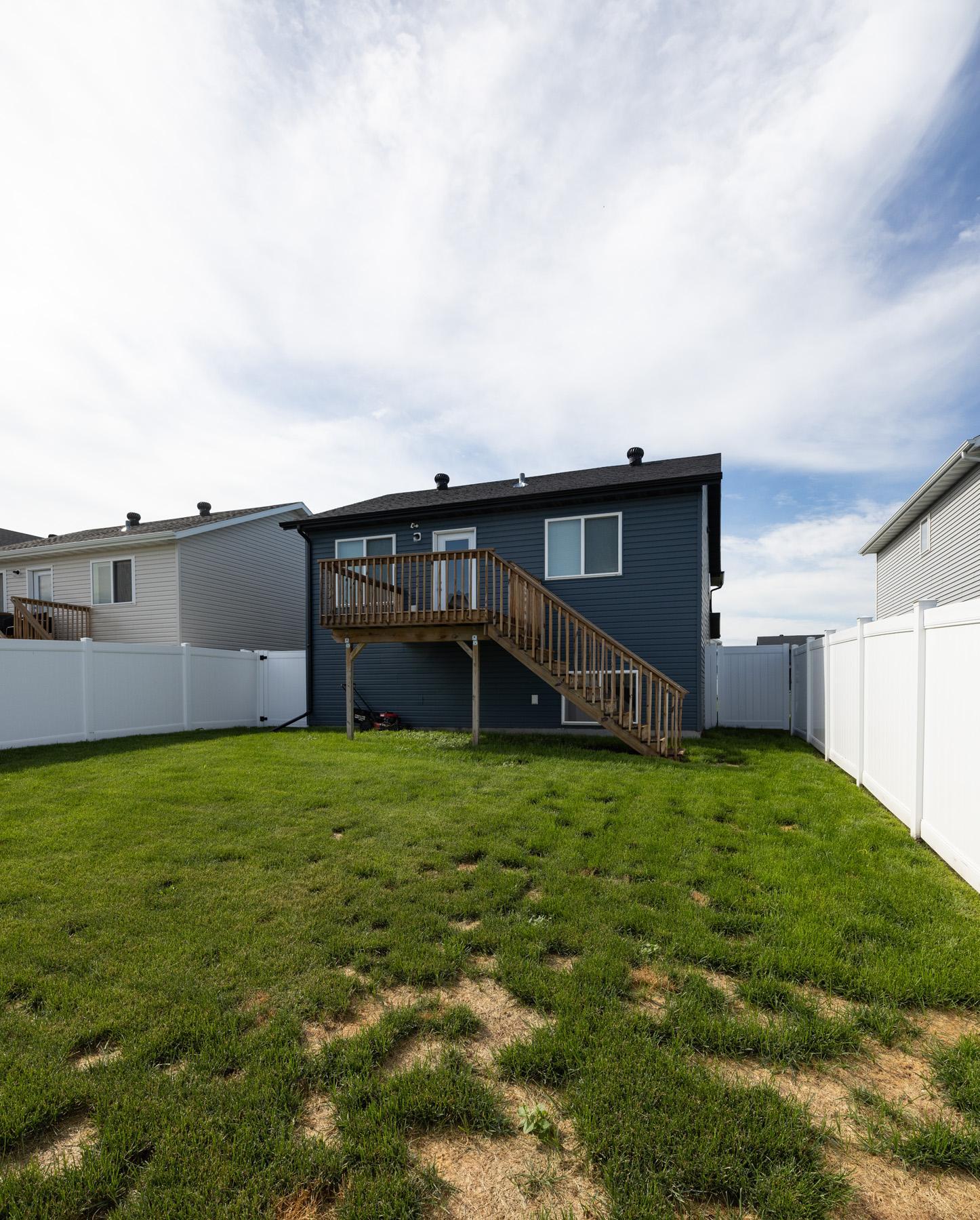 2022 single family home for sale at 1282 Rachel Drive W in West Fargo, ND — 3 bed, 2 bath (photo 40 of 42)