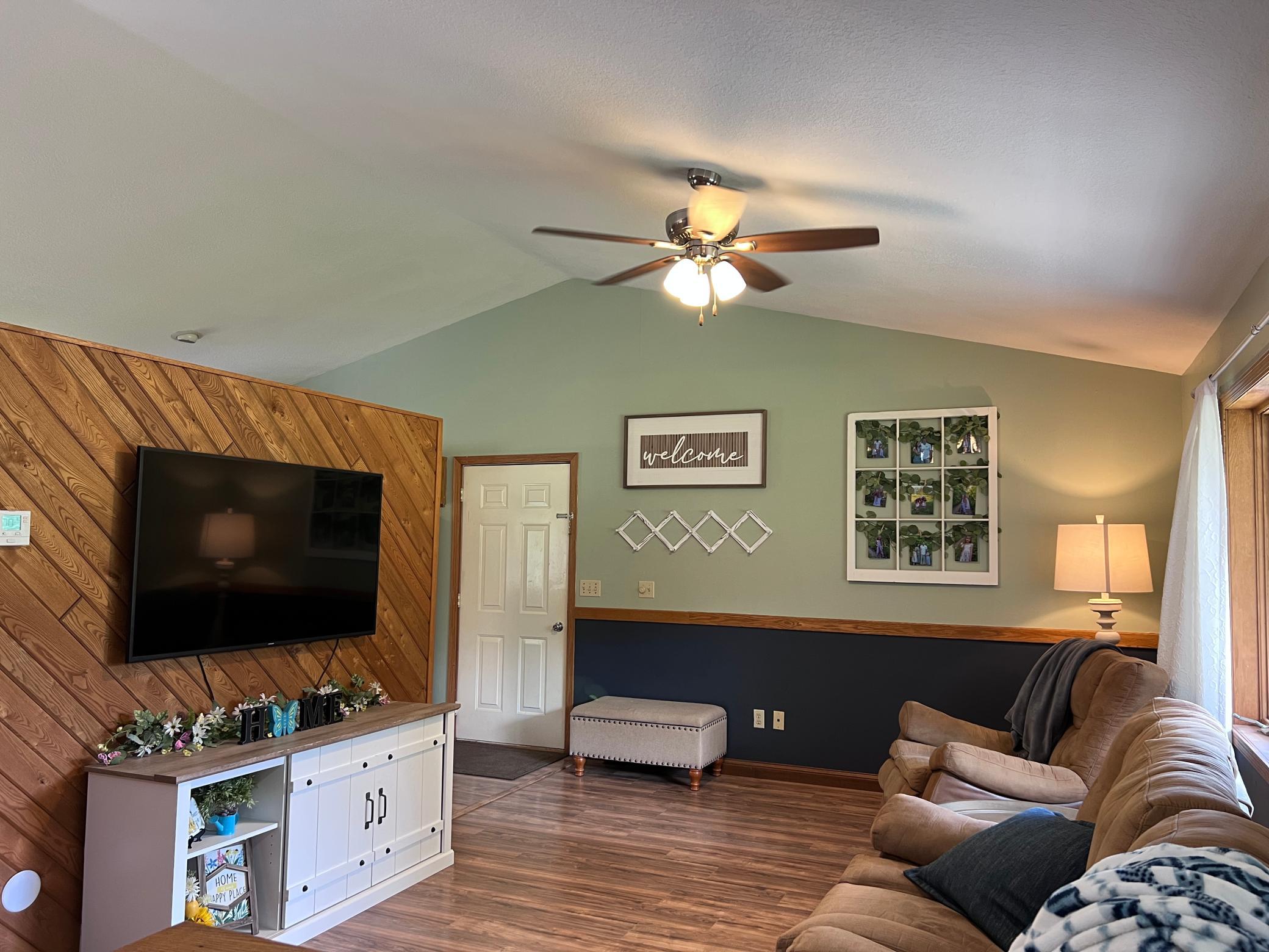 801 Jefferson Avenue N, Sebeka MN 56477 - Photo 11 of 38