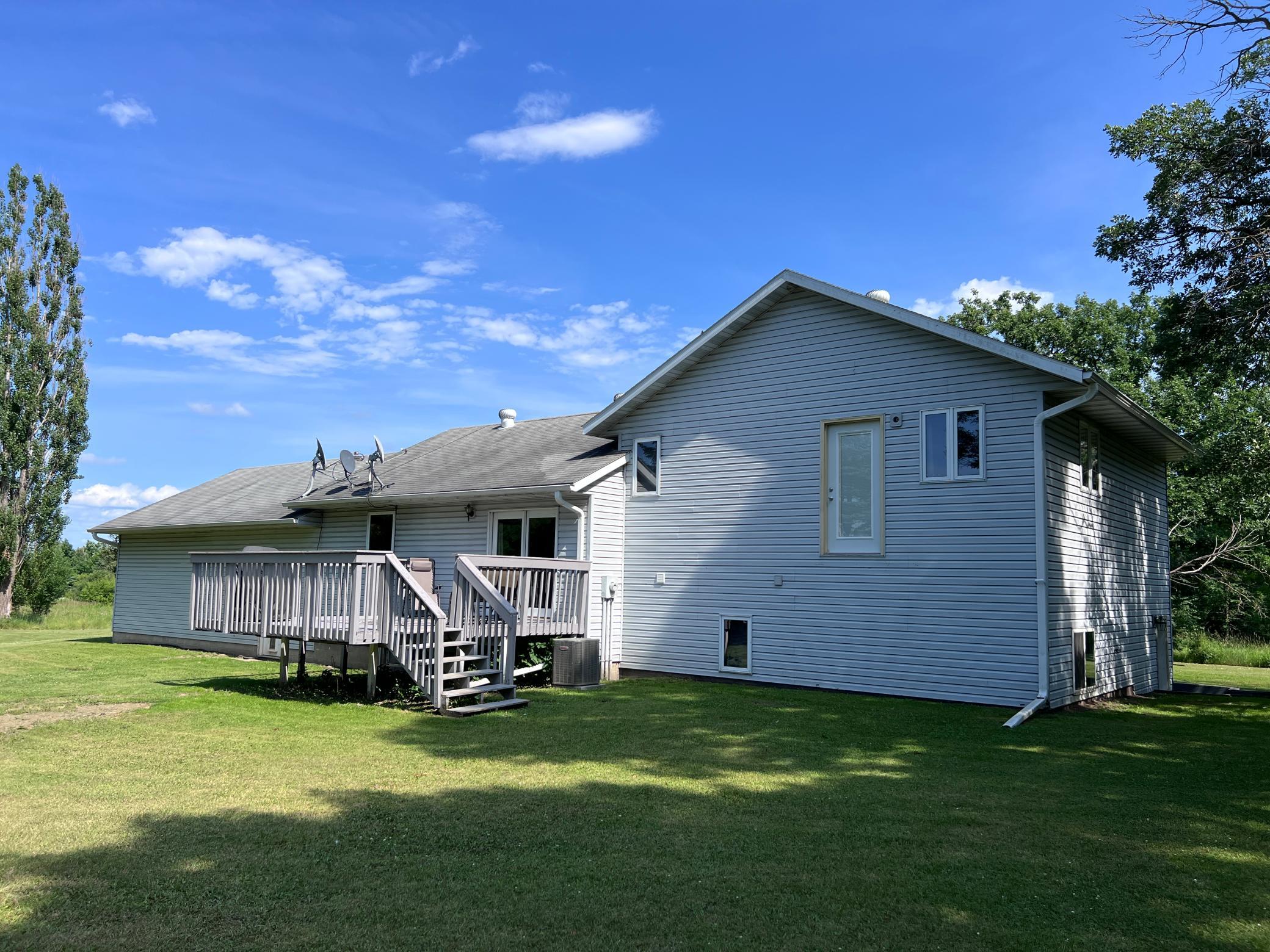 801 Jefferson Avenue N, Sebeka MN 56477 - Photo 3 of 38