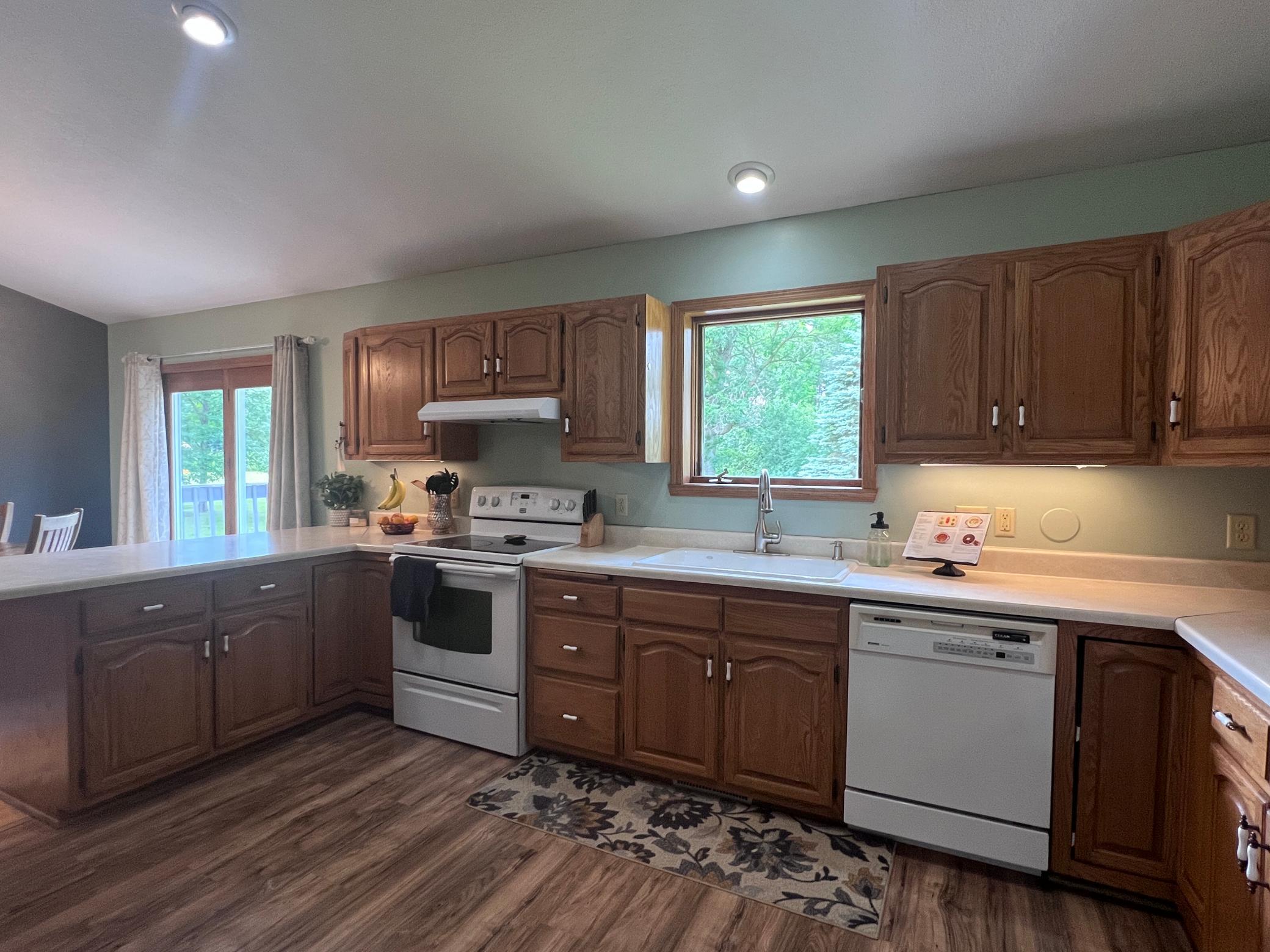 801 Jefferson Avenue N, Sebeka MN 56477 - Photo 5 of 38