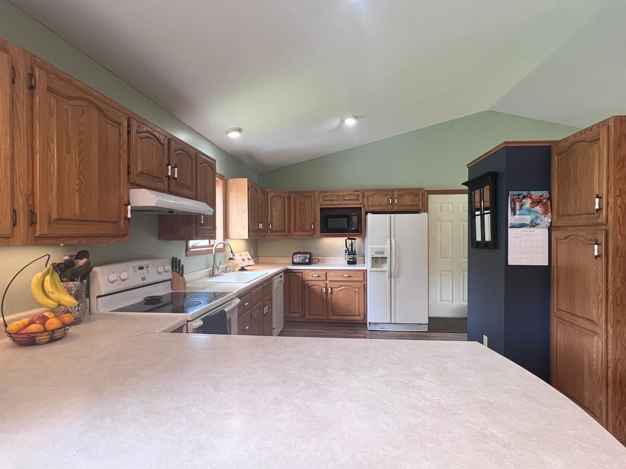 801 Jefferson Avenue N, Sebeka MN 56477 - Photo 8 of 38