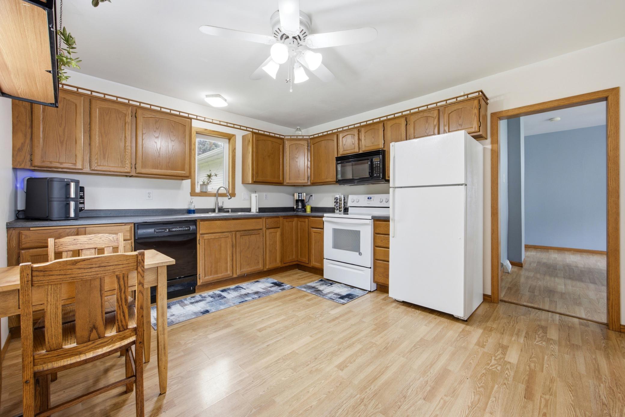 716 3rd Street, Hawley MN 56549 - Photo 4 of 21