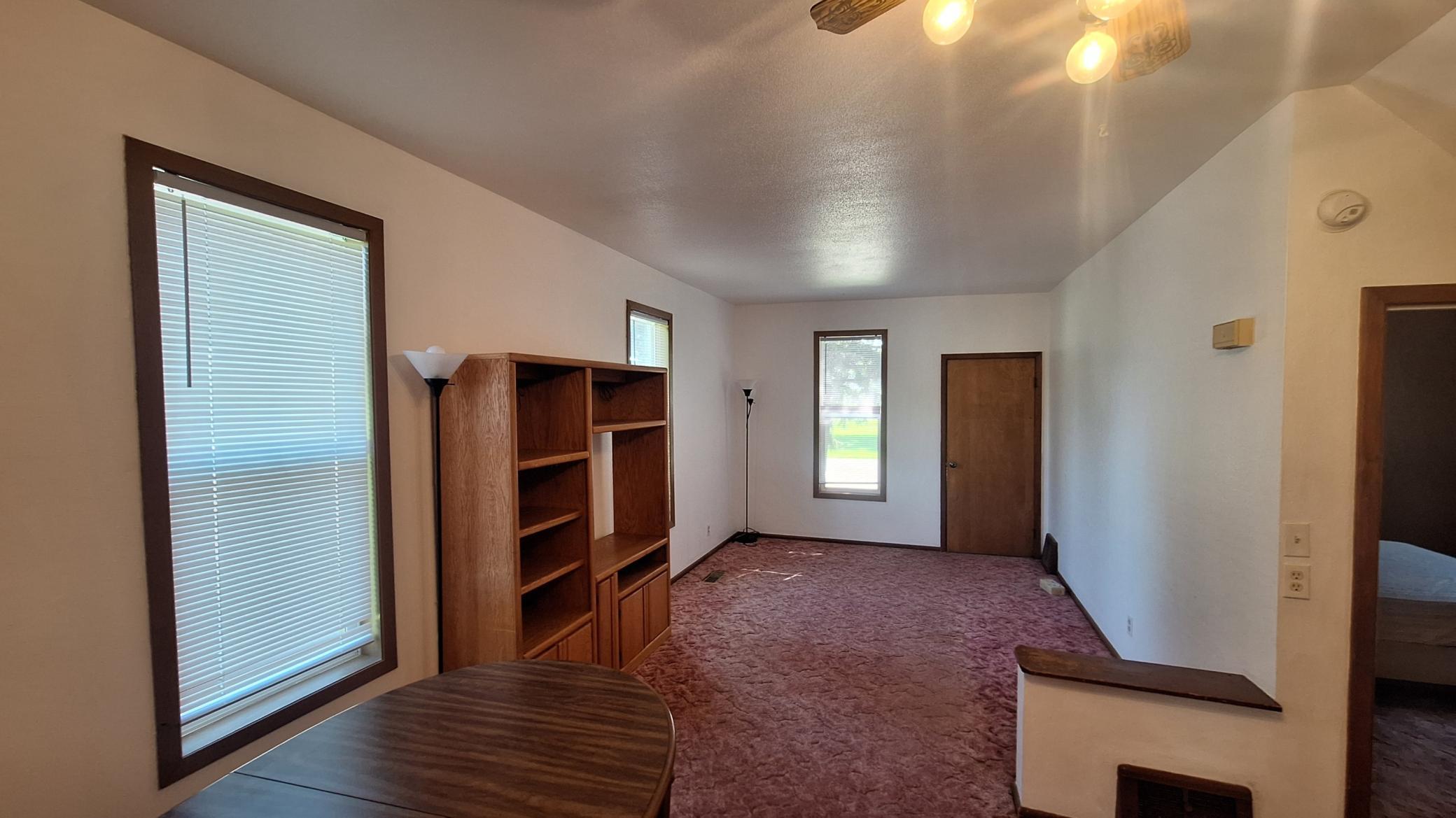 114 Lincoln, Bathgate ND 58216 - Photo 4 of 10