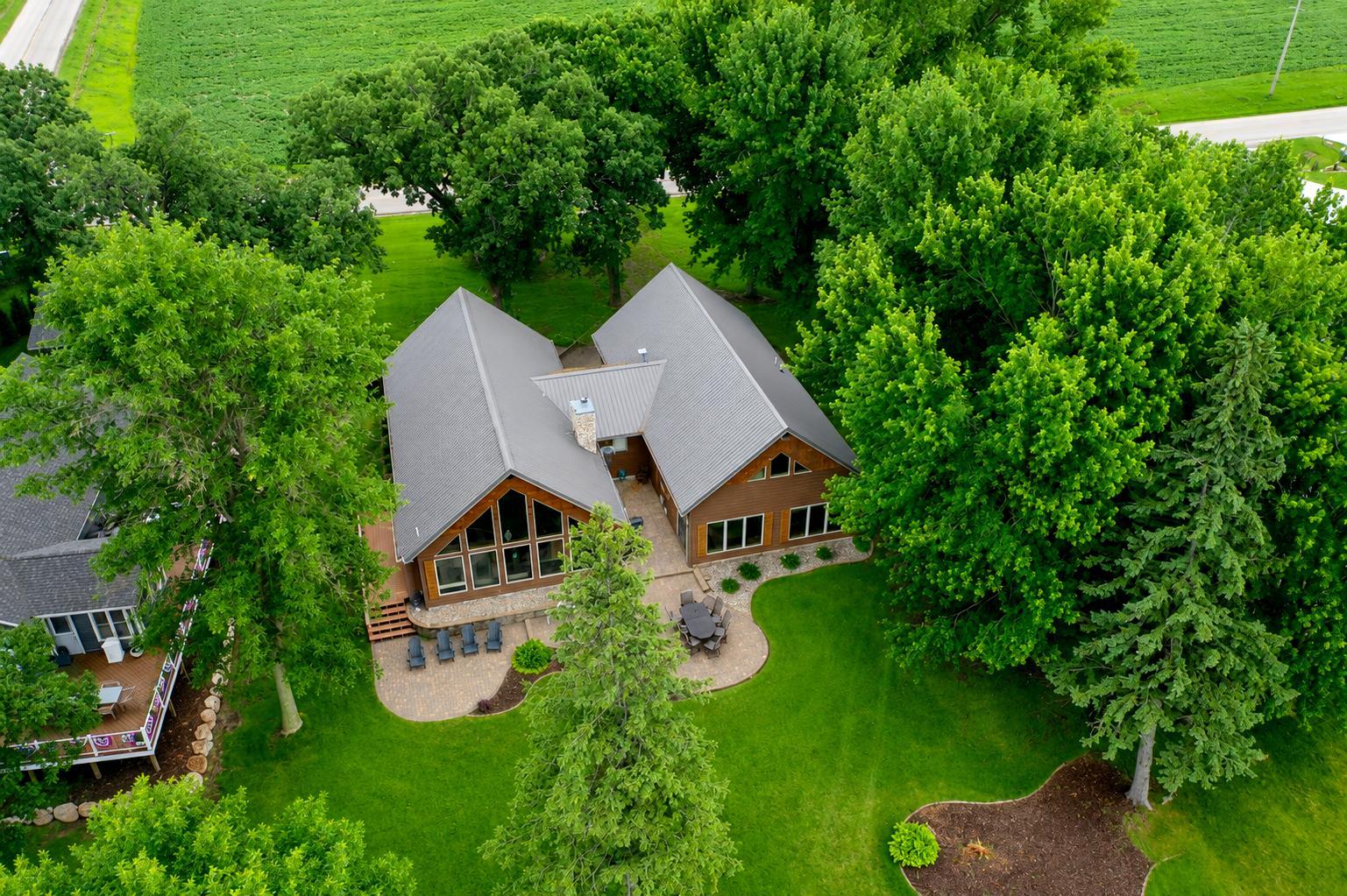 1991 single family home for sale at 3654 Little Ida Beach Road NW in Alexandria, MN — 3 bed, 2 bath (photo 2 of 28)