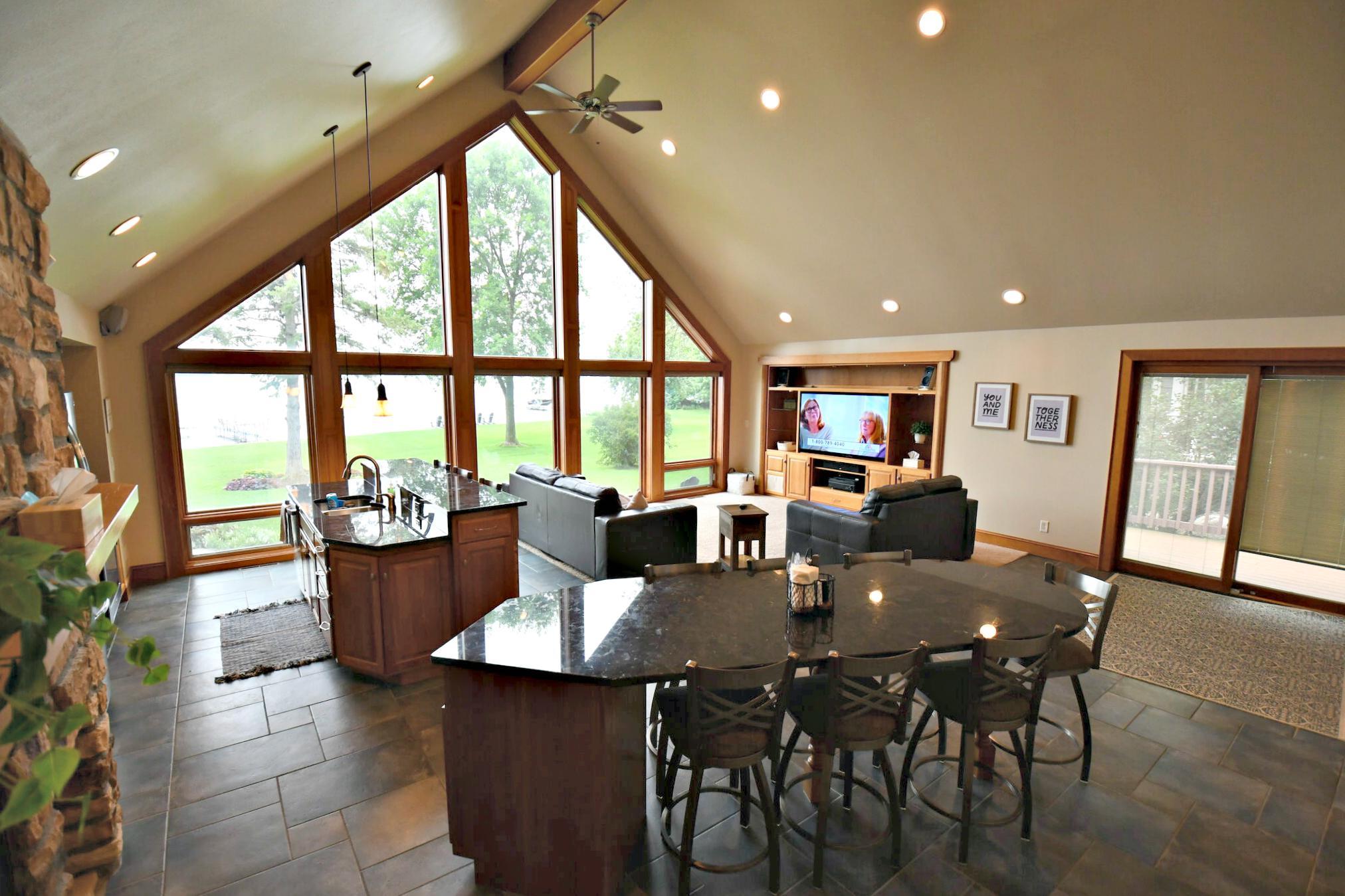 1991 single family home for sale at 3654 Little Ida Beach Road NW in Alexandria, MN — 3 bed, 2 bath (photo 7 of 28)