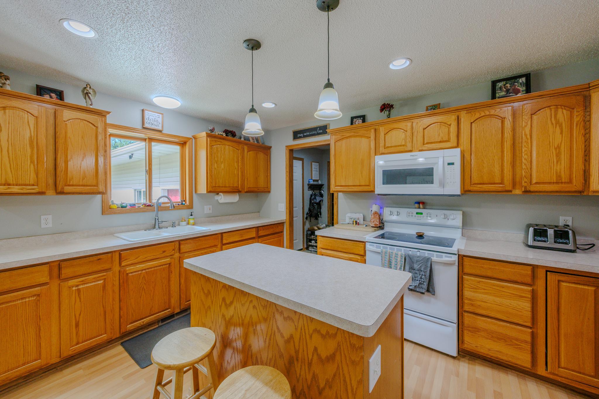 3505 Highland Drive NE, Bemidji MN 56601 - Photo 11 of 84