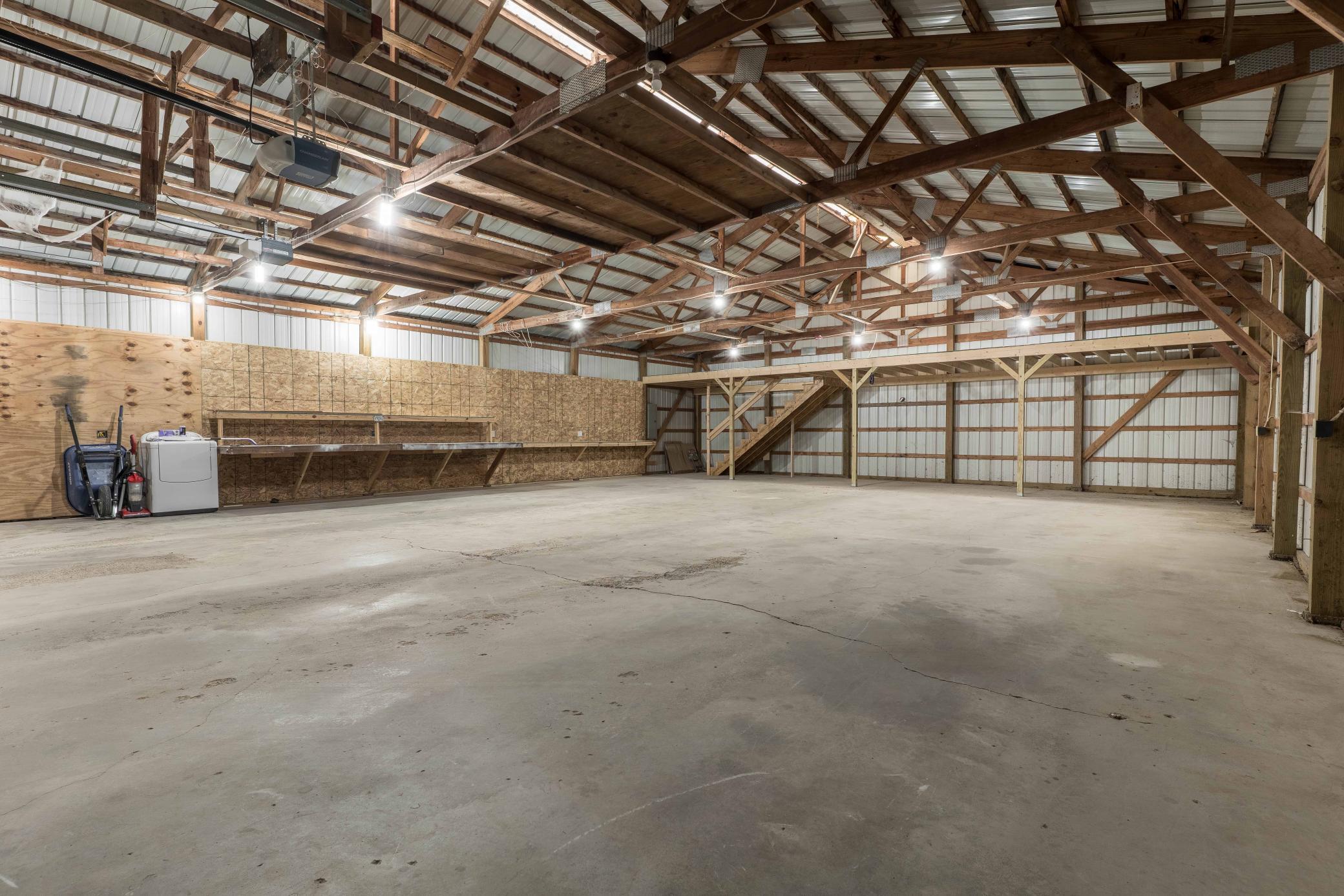 1914 single family home for sale at 2416 E Fir Avenue in Fergus Falls, MN — 4 bed, 3 bath (photo 20 of 37)