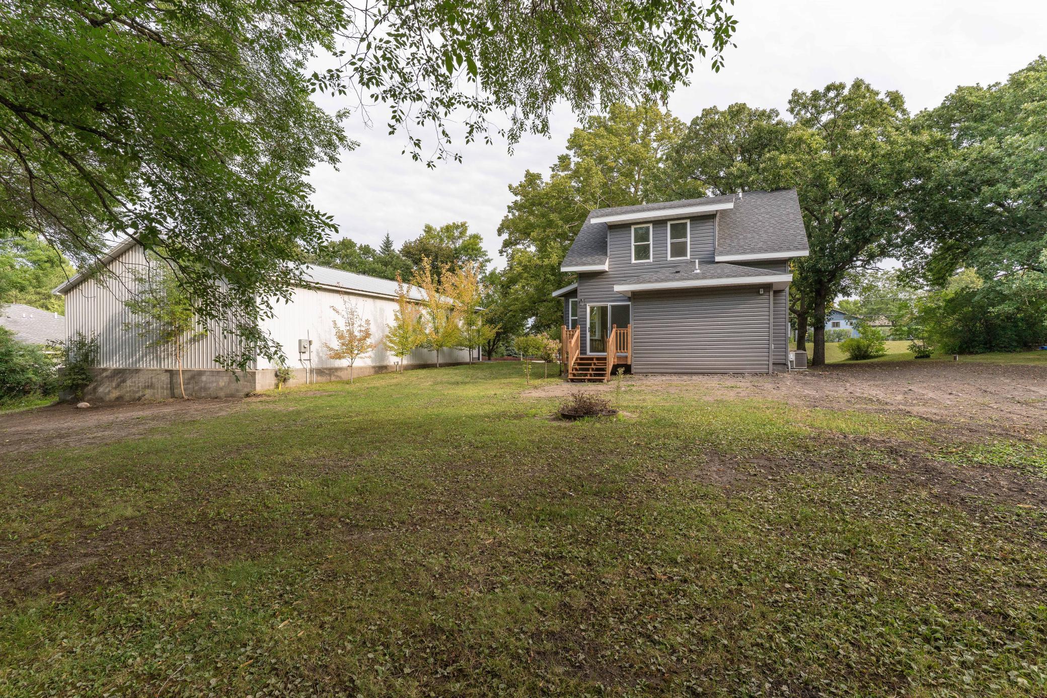1914 single family home for sale at 2416 E Fir Avenue in Fergus Falls, MN — 4 bed, 3 bath (photo 31 of 37)
