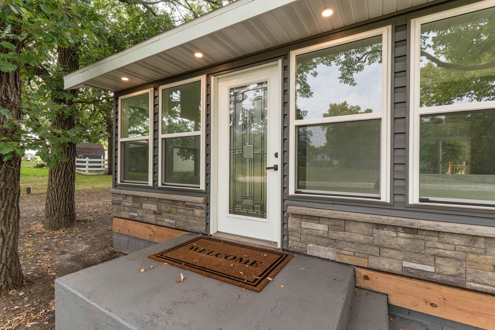 1914 single family home for sale at 2416 E Fir Avenue in Fergus Falls, MN — 4 bed, 3 bath (photo 37 of 37)