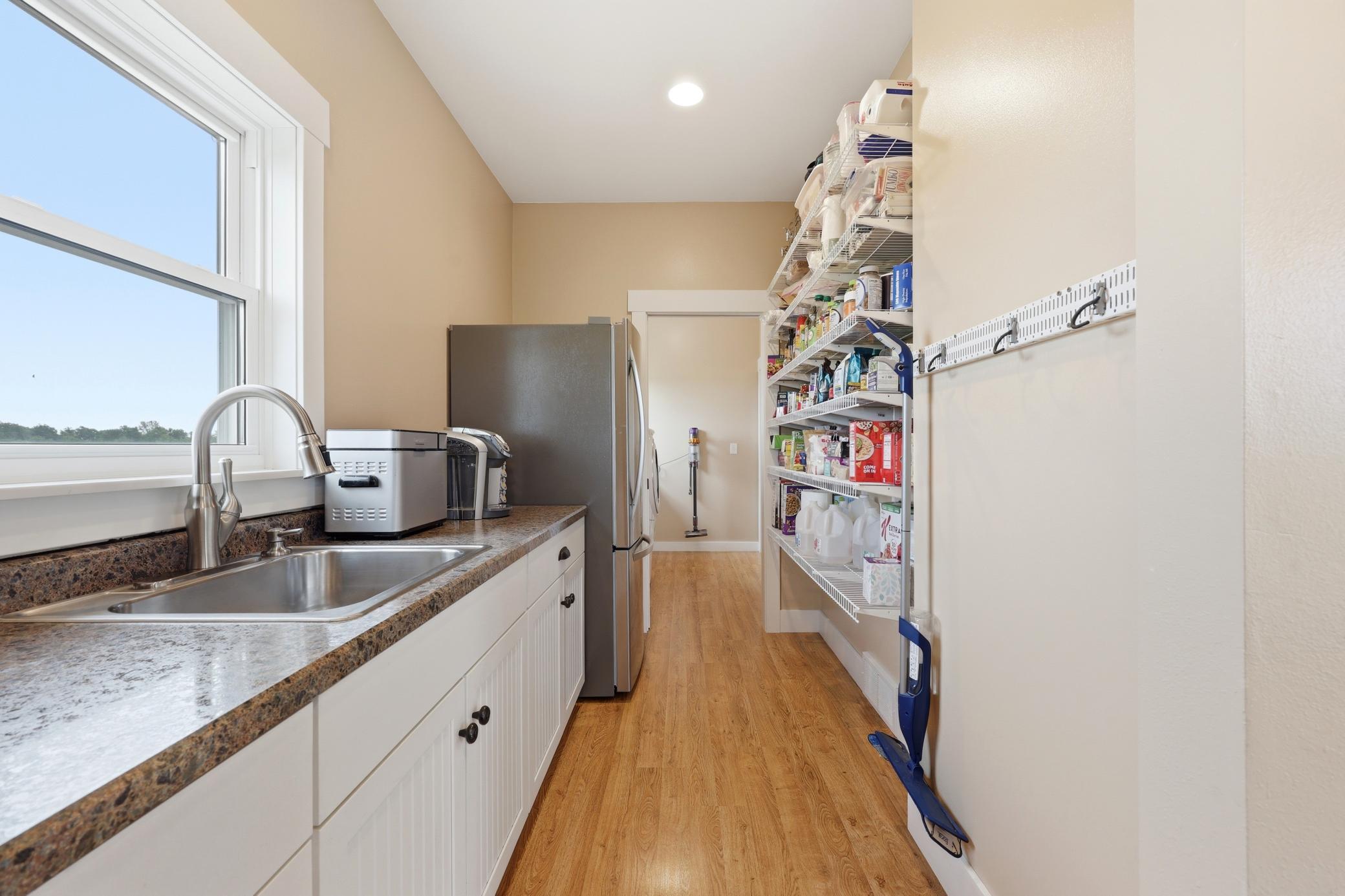 16305 57th Street SE, Kindred ND 58051 - Photo 12 of 44