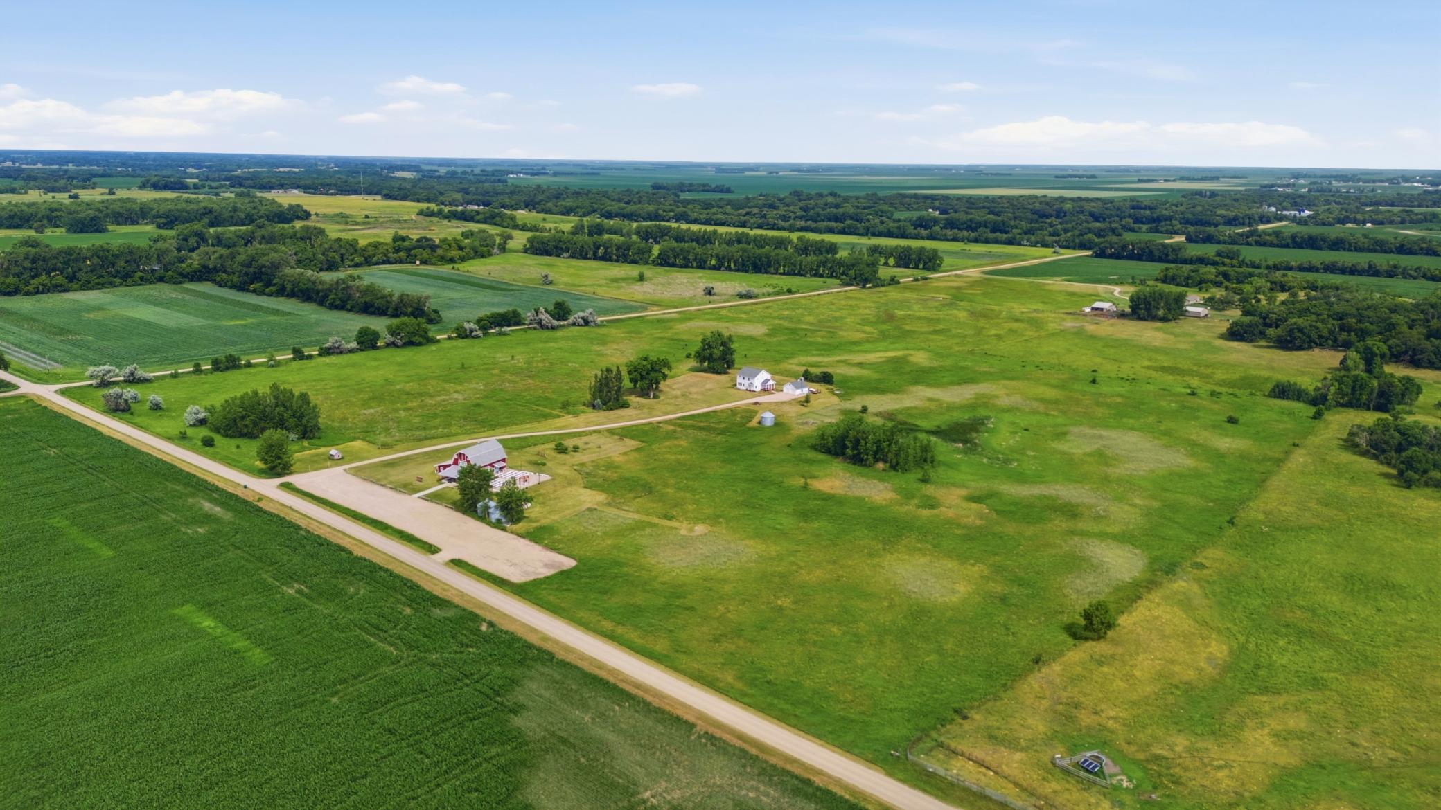 16305 57th Street SE, Kindred ND 58051 - Photo 40 of 44