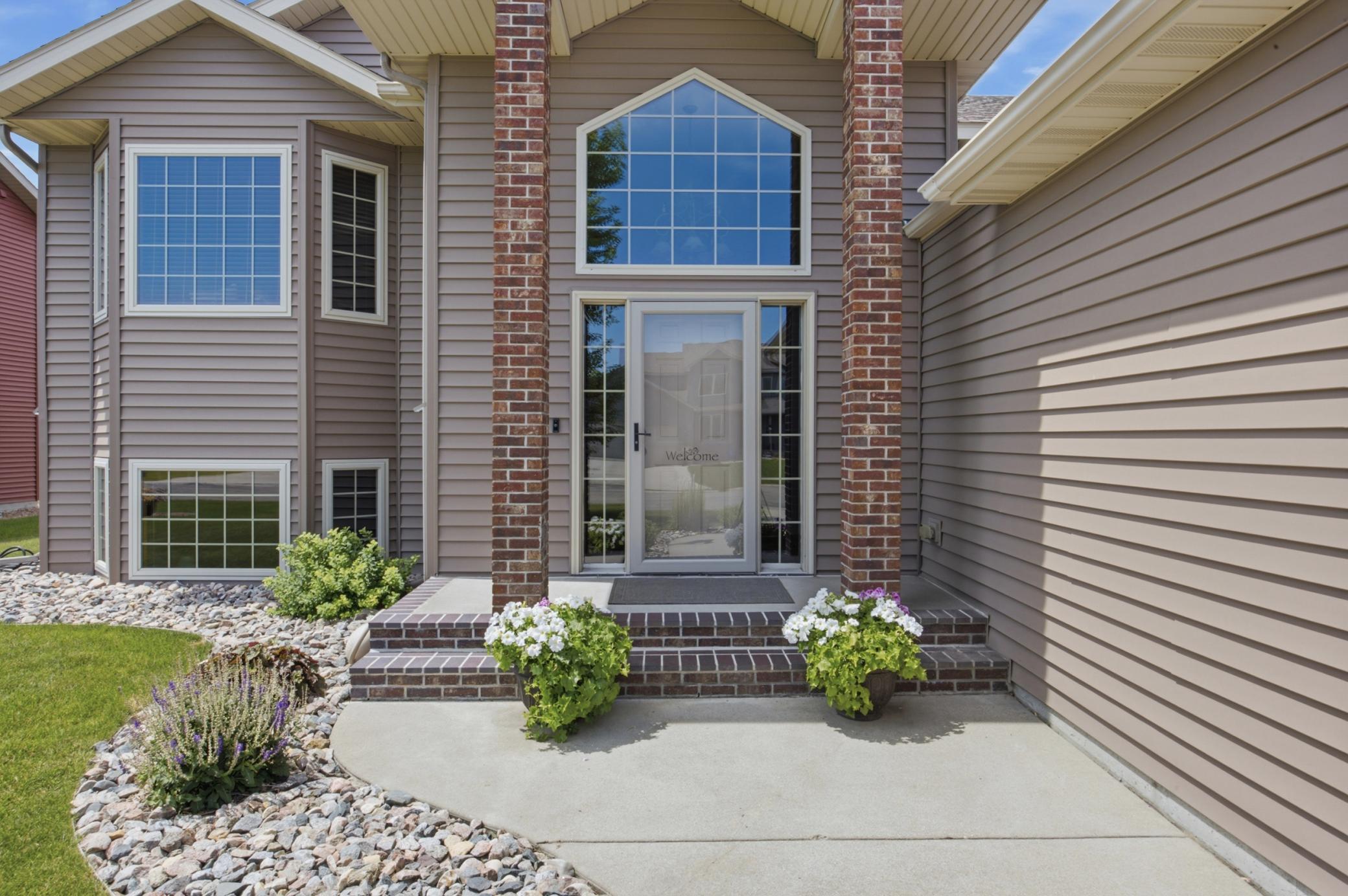 506 8th NE Street, Dilworth MN 56529 - Photo 3 of 32