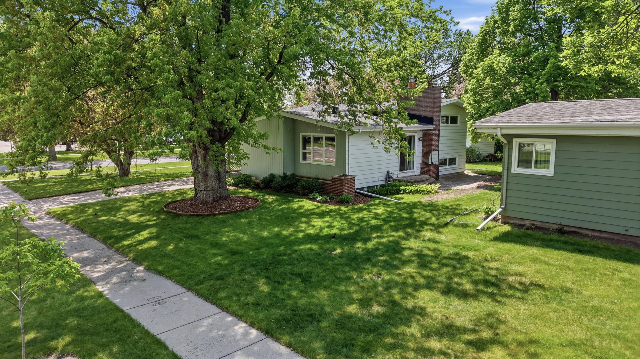 3002 8th Street N, Fargo ND 58102 - Photo 27 of 38