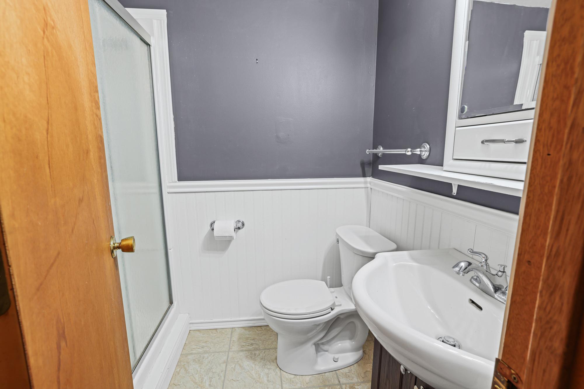 1976 single family home for sale at 7747 County Road 127 in Brainerd, MN — 4 bed, 2 bath (photo 19 of 35)