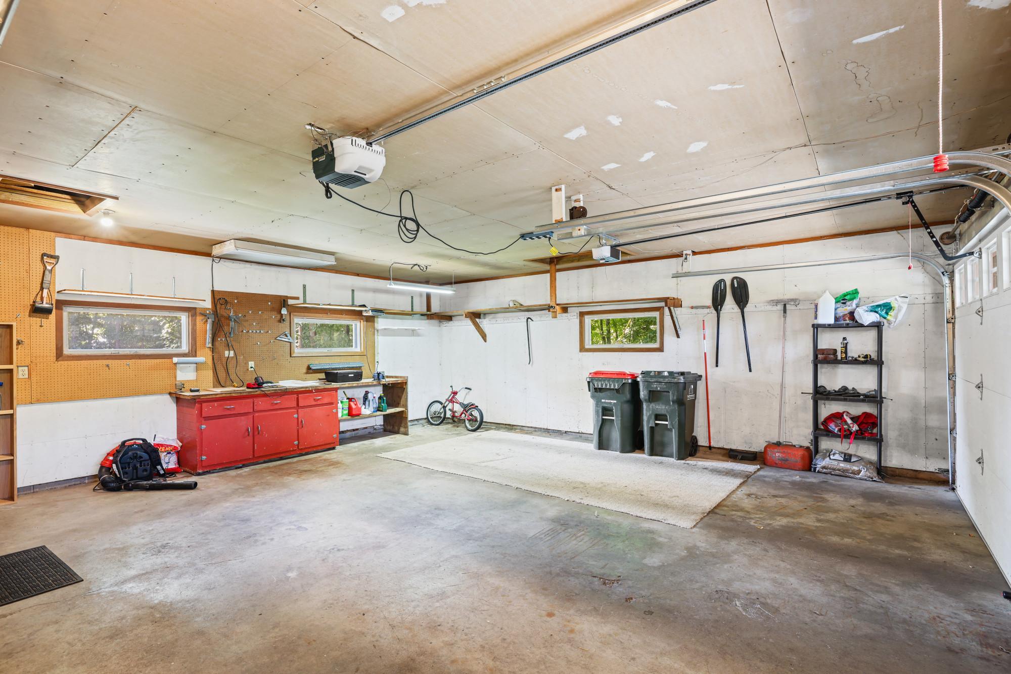 1976 single family home for sale at 7747 County Road 127 in Brainerd, MN — 4 bed, 2 bath (photo 20 of 35)