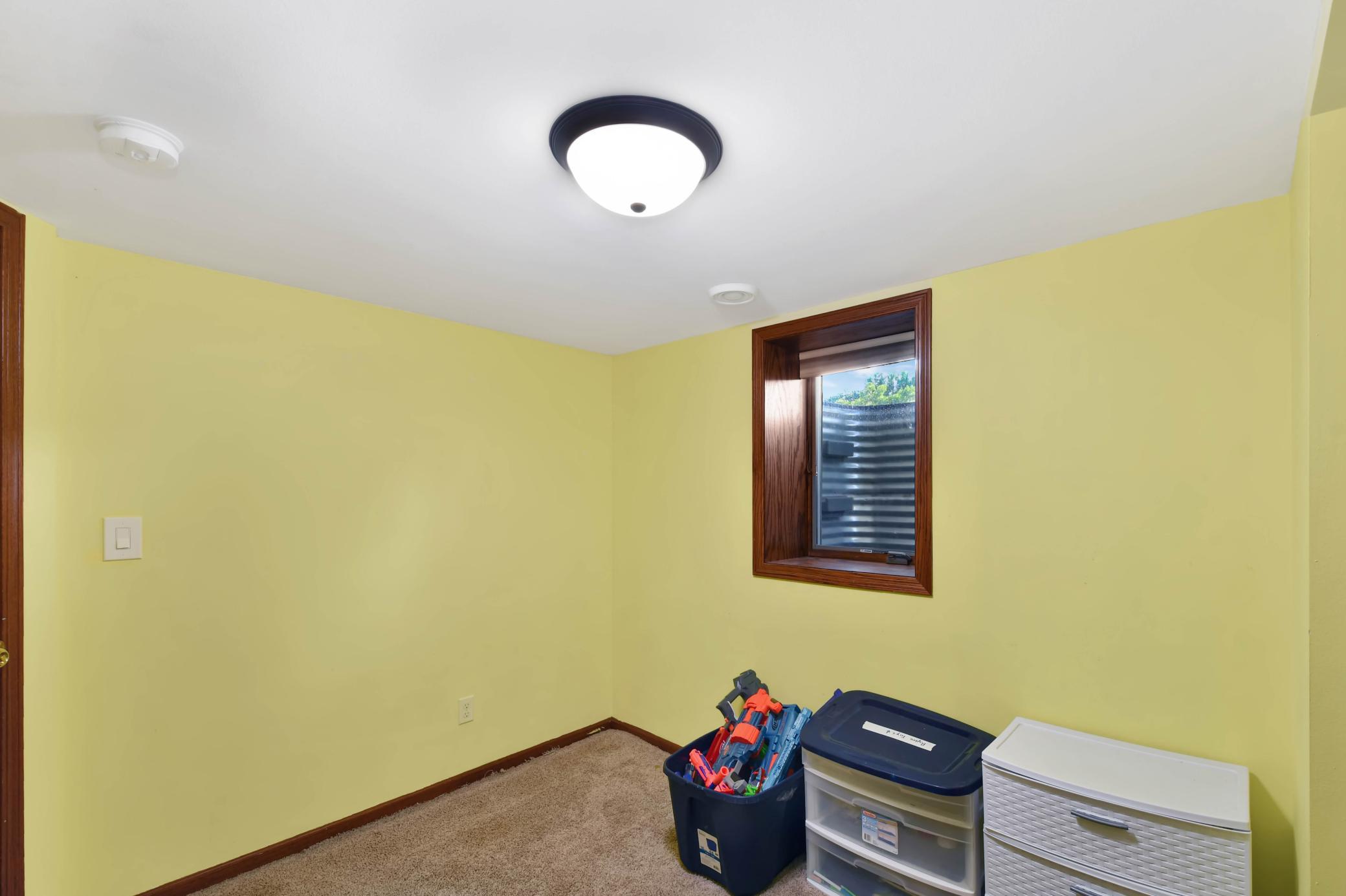 2113 7th Street N, Fargo ND 58102 - Photo 30 of 53
