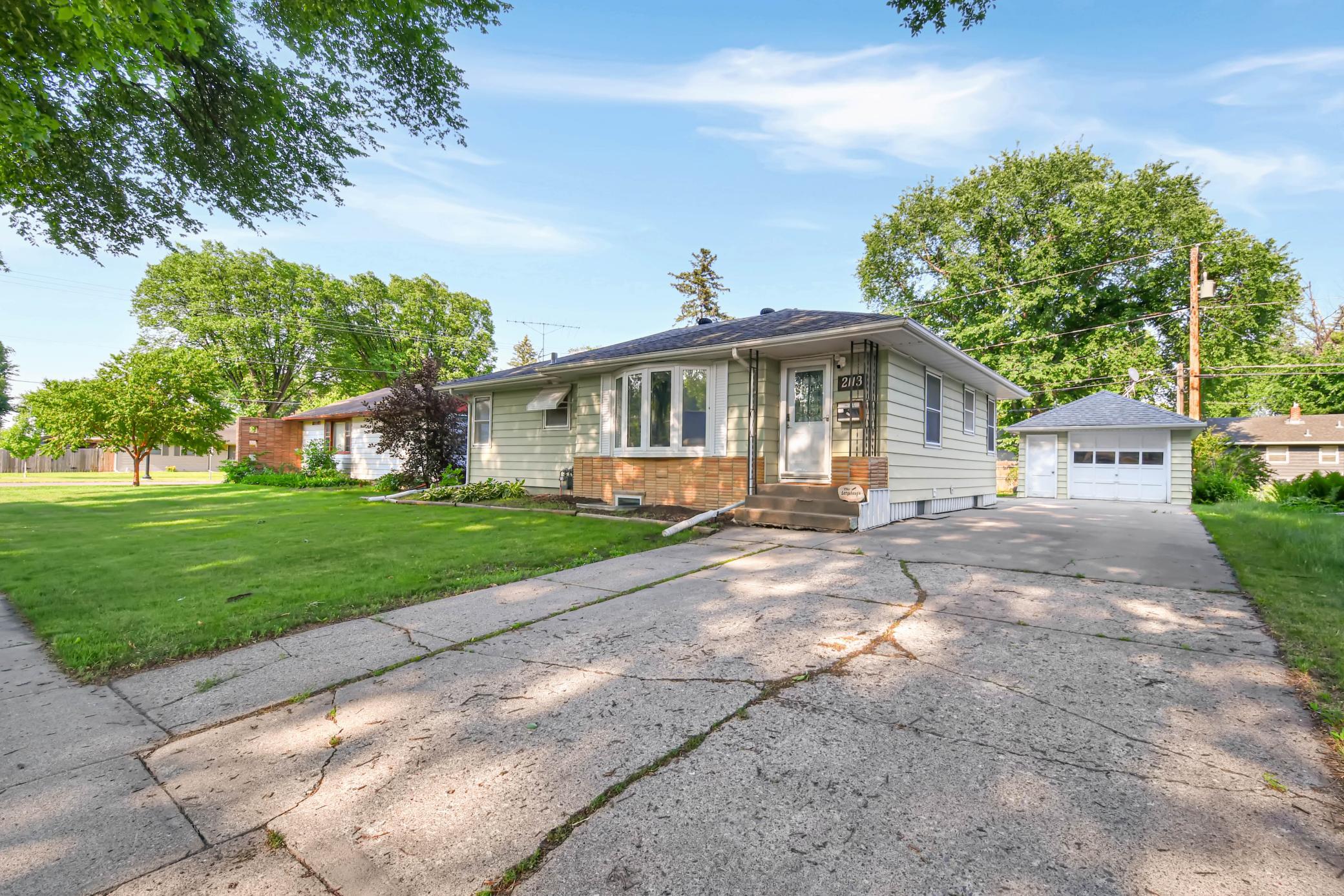 2113 7th Street N, Fargo ND 58102 - Photo 43 of 53