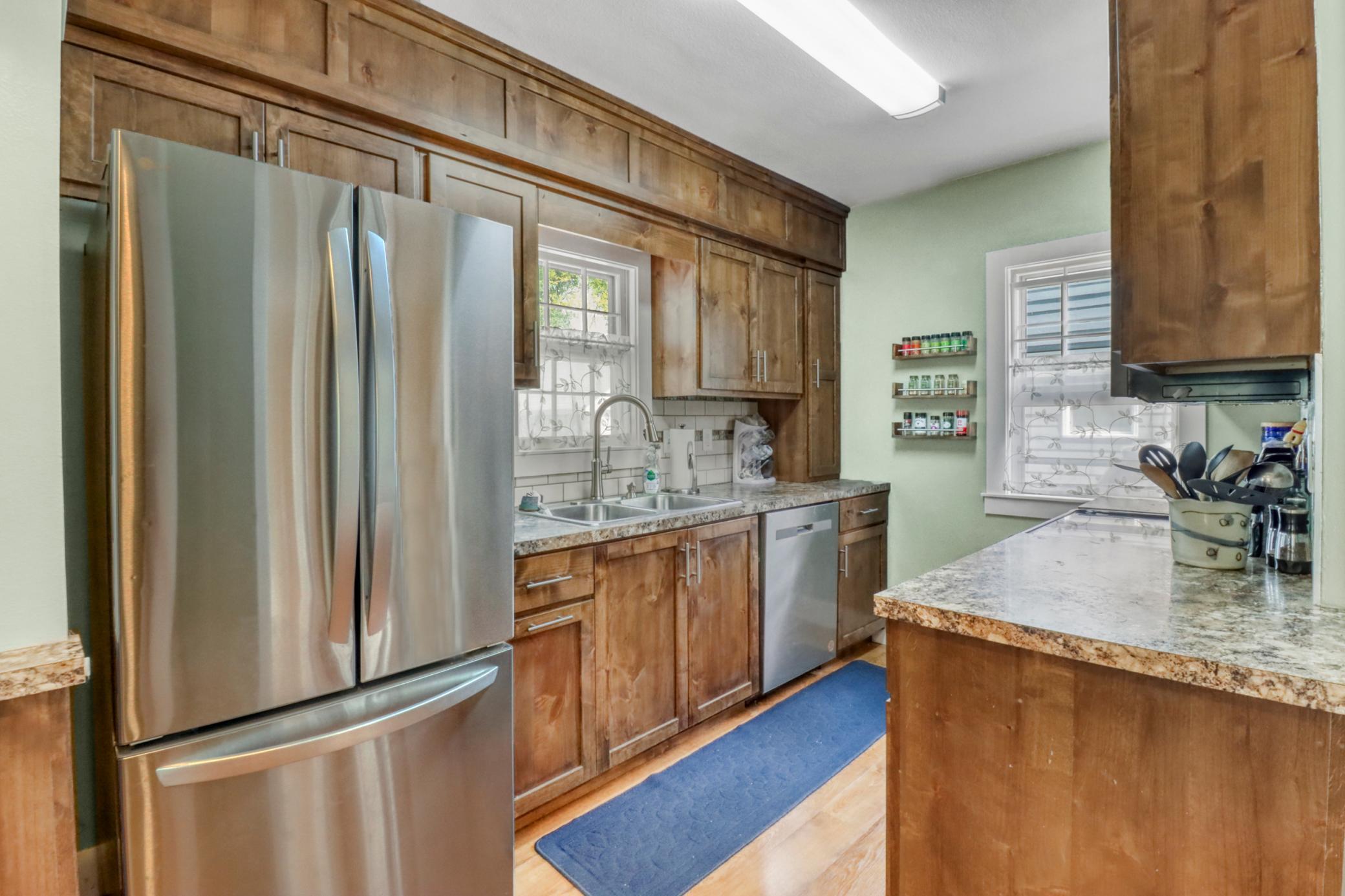 415 12th Street N, Moorhead MN 56560 - Photo 20 of 47