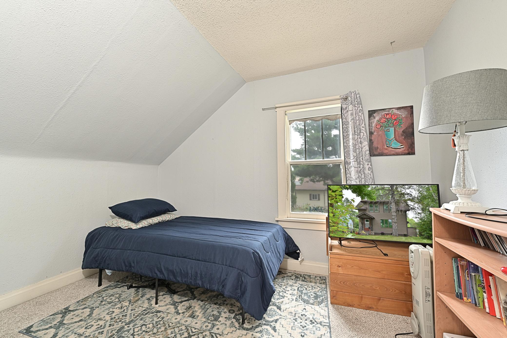 1925 single family home for sale at 502 NE 4th Avenue in Grand Rapids, MN — 3 bed, 2 bath (photo 13 of 19)