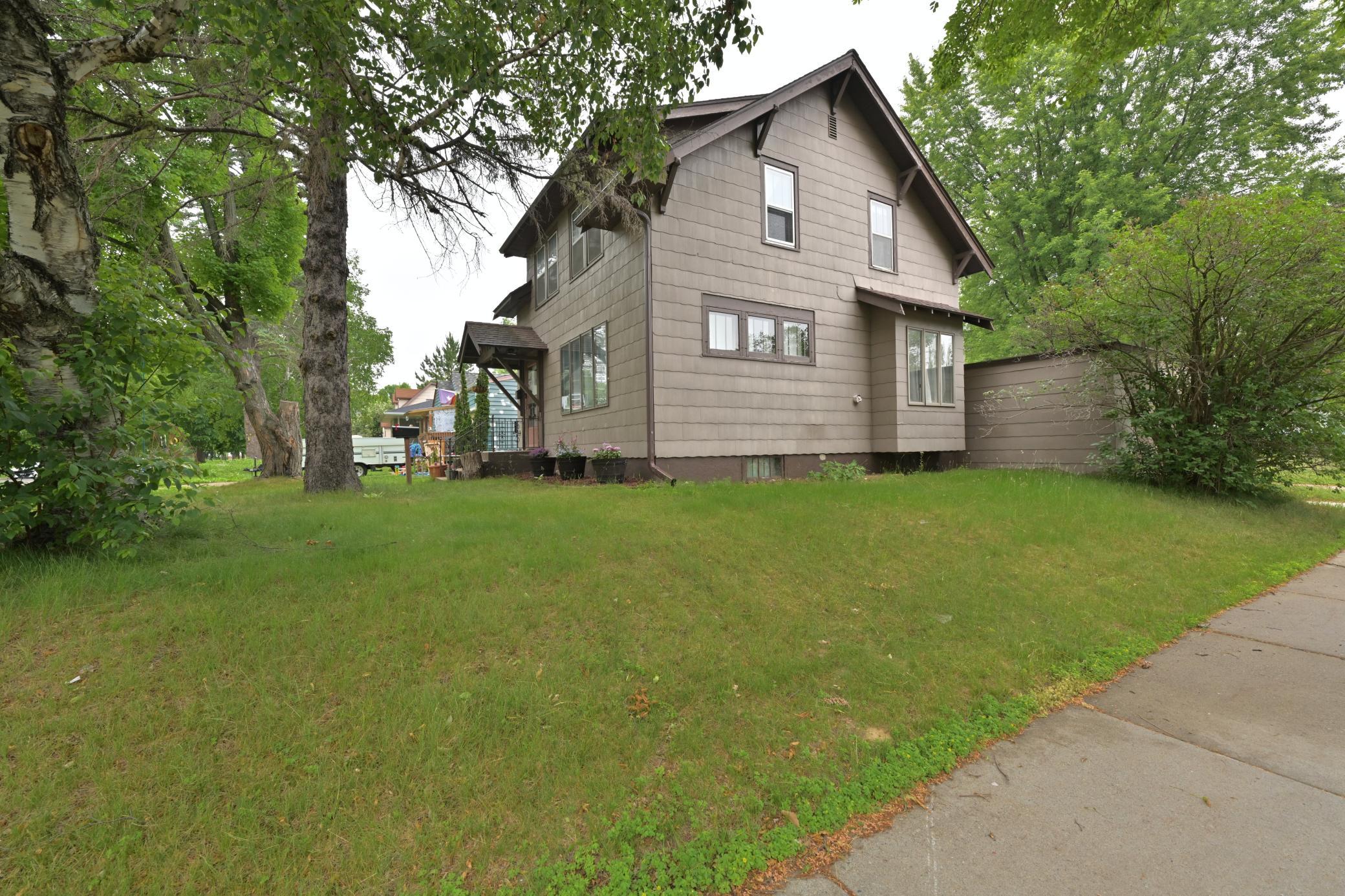 1925 single family home for sale at 502 NE 4th Avenue in Grand Rapids, MN — 3 bed, 2 bath (photo 17 of 19)